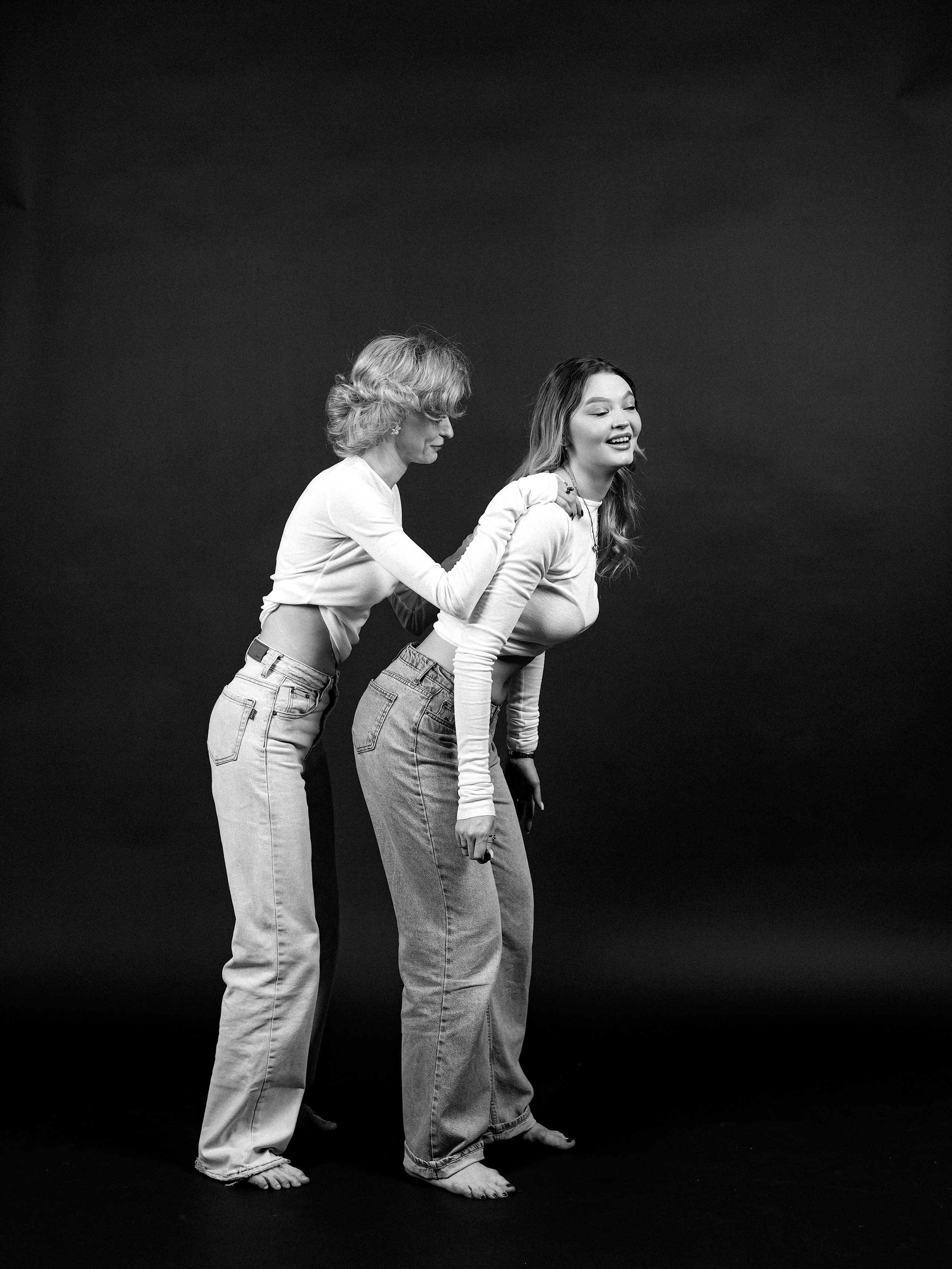 Дарья и Анна. Фотостудия без фотографа Чехов. Первая студия автопортрета в Чехове