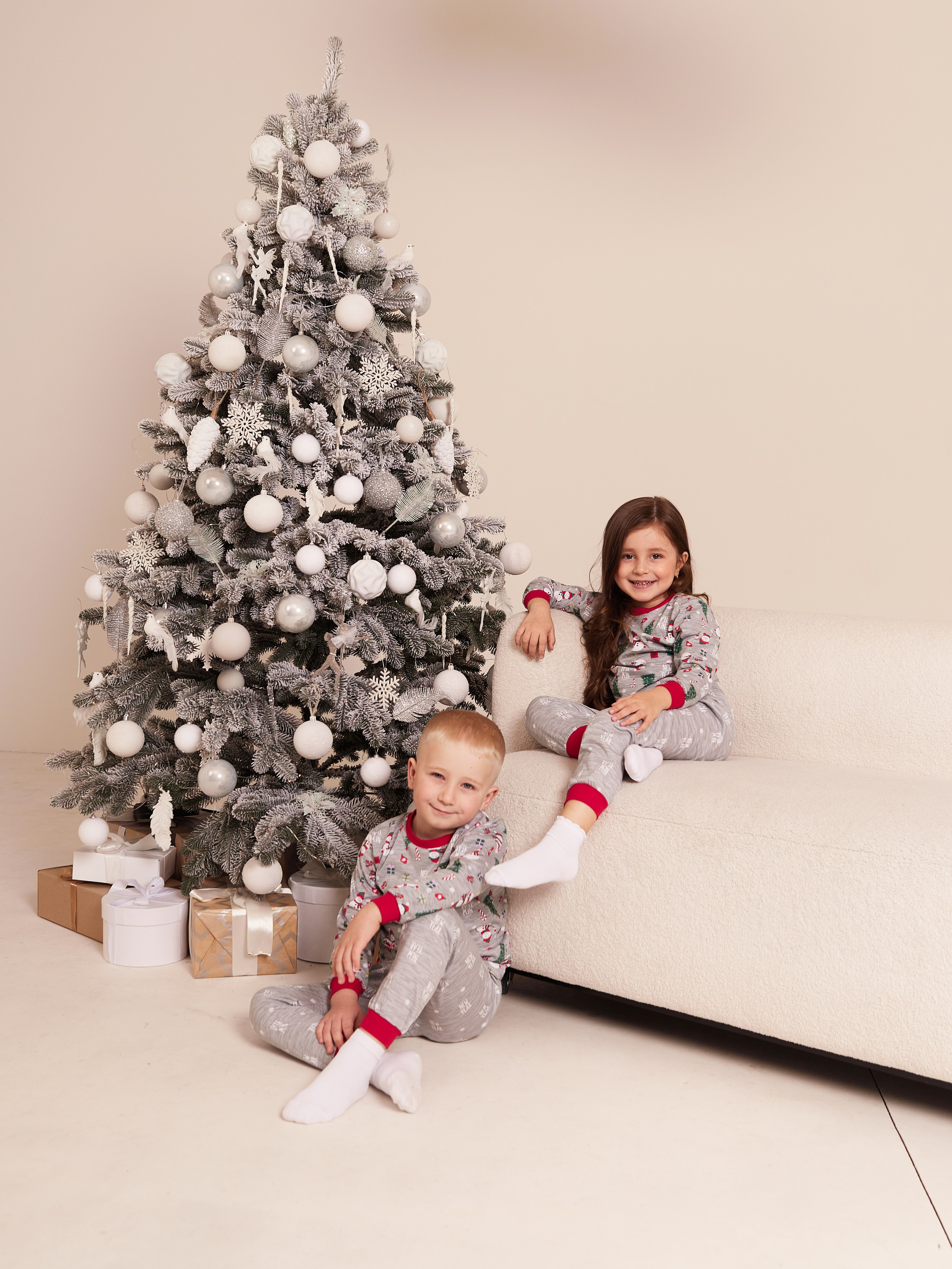 Фотосъемка товаров для детей с моделью в Ростове-на-Дону. Предметный и бизнес фотограф в Ростове-на-Дону Александра Степанова