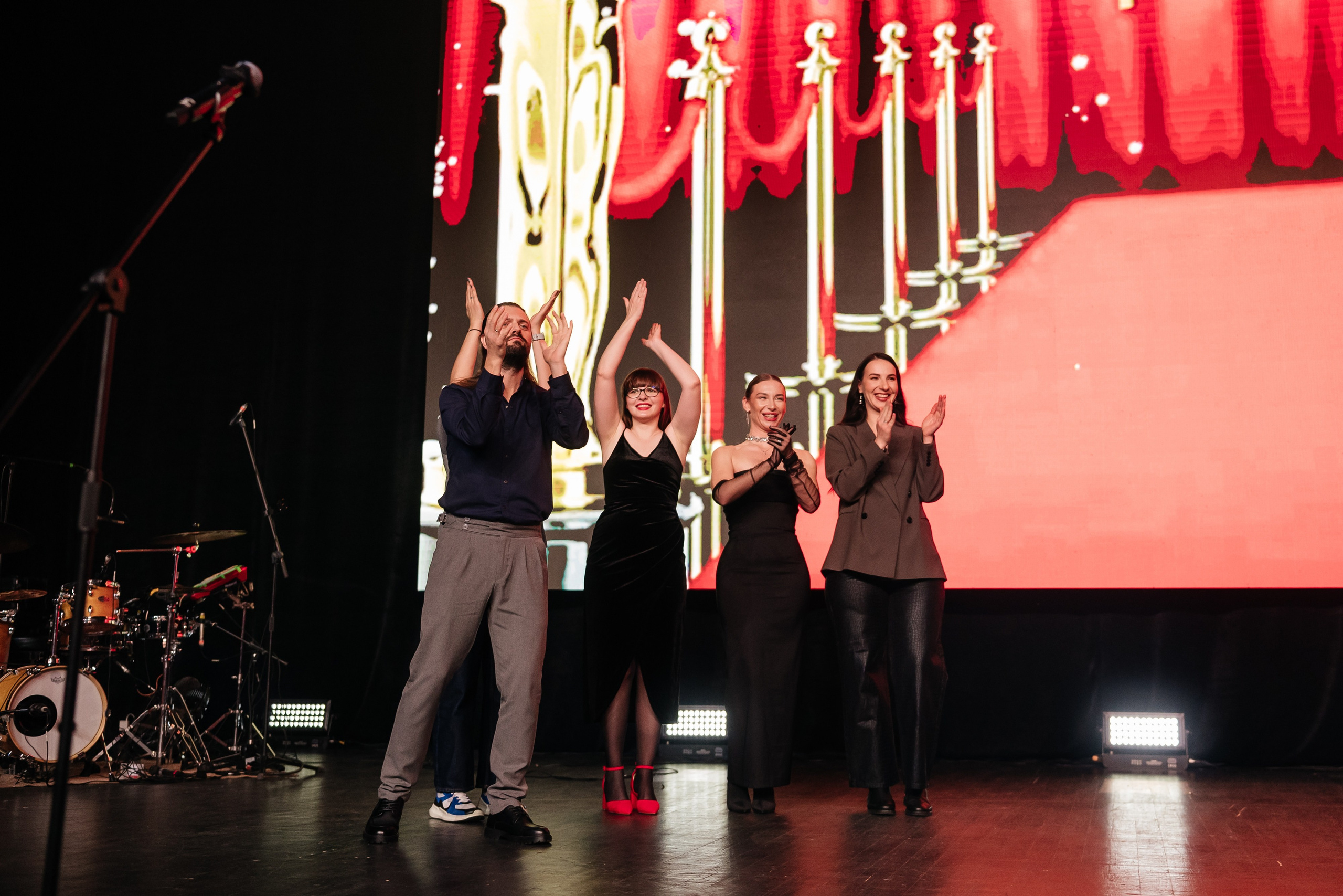 Роза Хутор корпоратив 2025. Фотограф Илья Бызов, Свадебный и репортажный фотограф Сочи