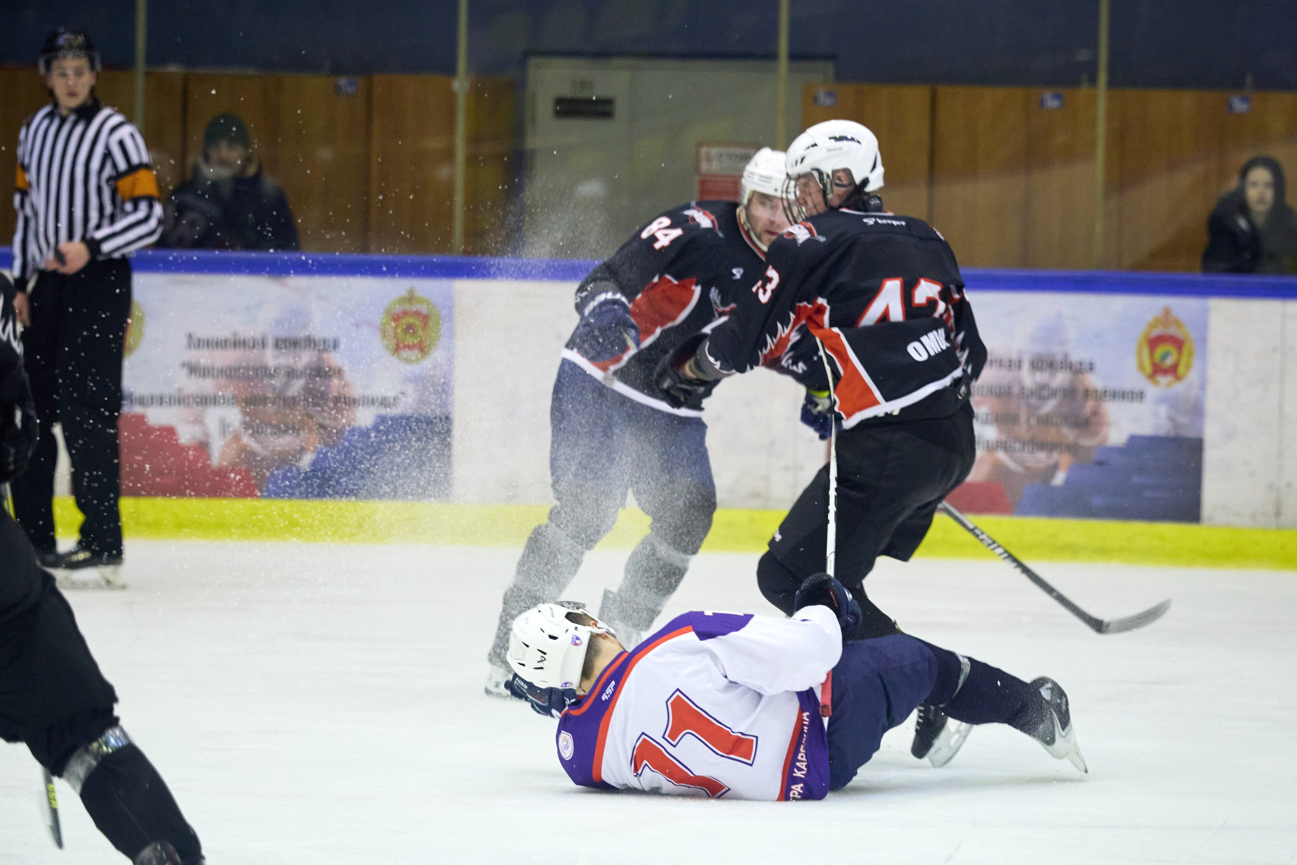 Хоккей. Кубок памяти Никиты Фаткулина. Финал. Фотограф в Новосибирске Алена Скокова