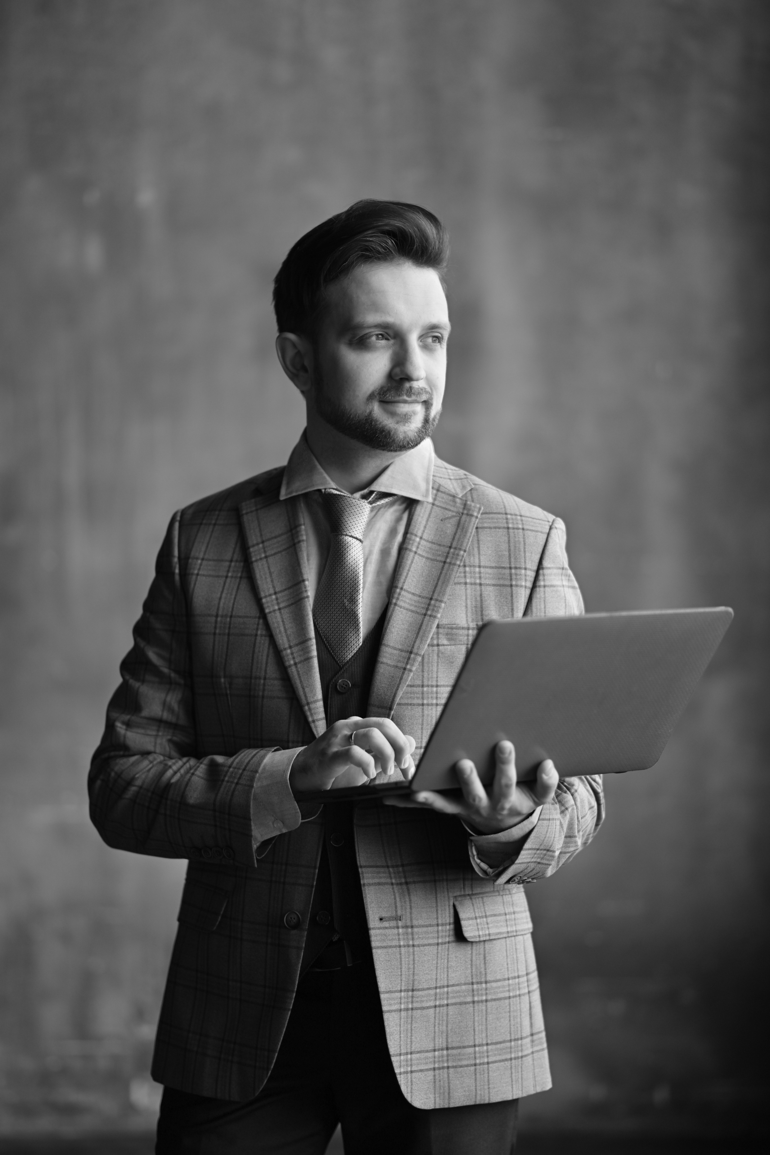 Бизнес портрет для делового мужчины. Портретный Фотограф в Москве Юлия Батурина