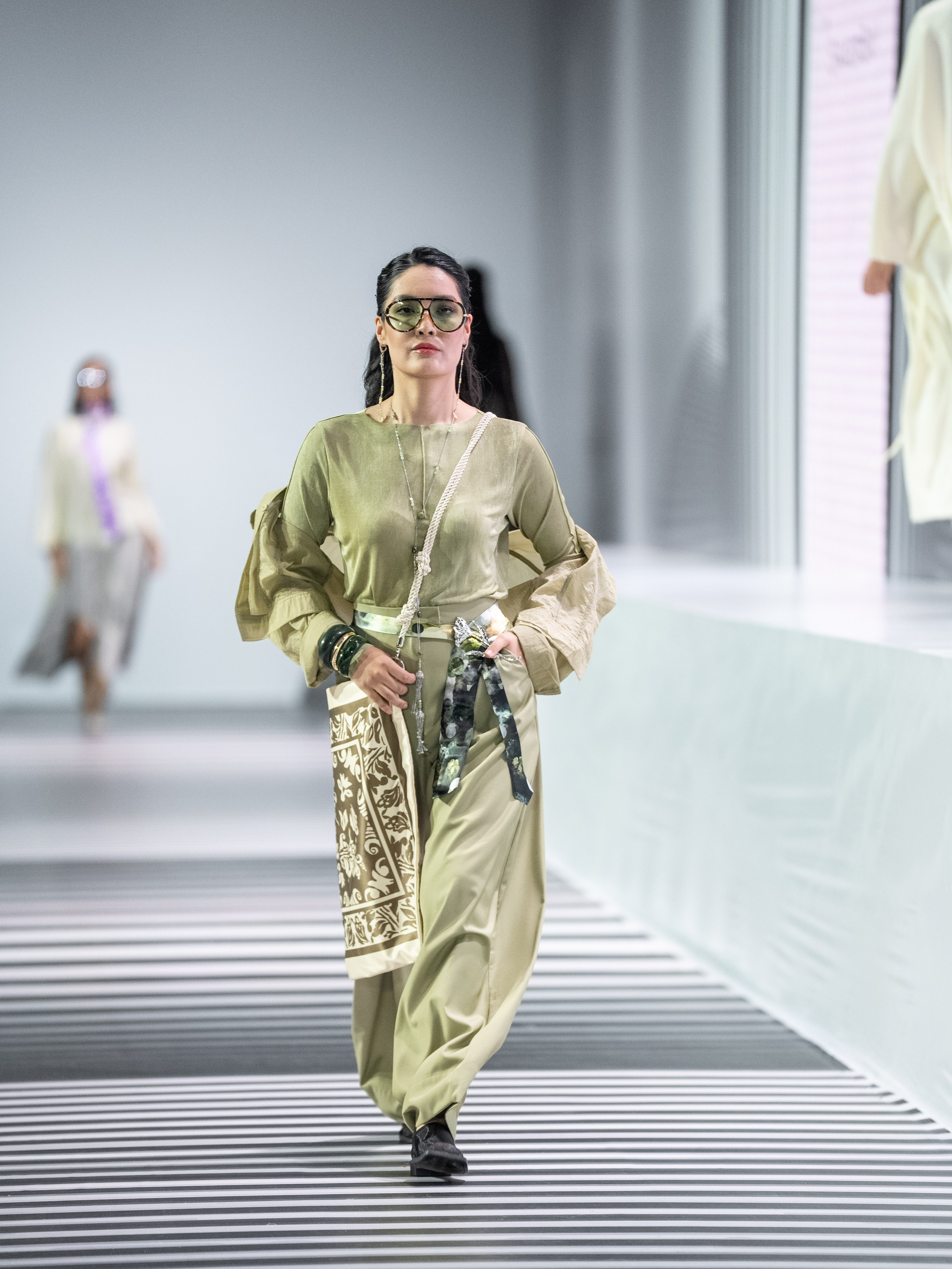 Brand Shakerbay. Сайт Алматинского НЮ АРТ, будуар и фэшн фотографа Дениса Карпенко