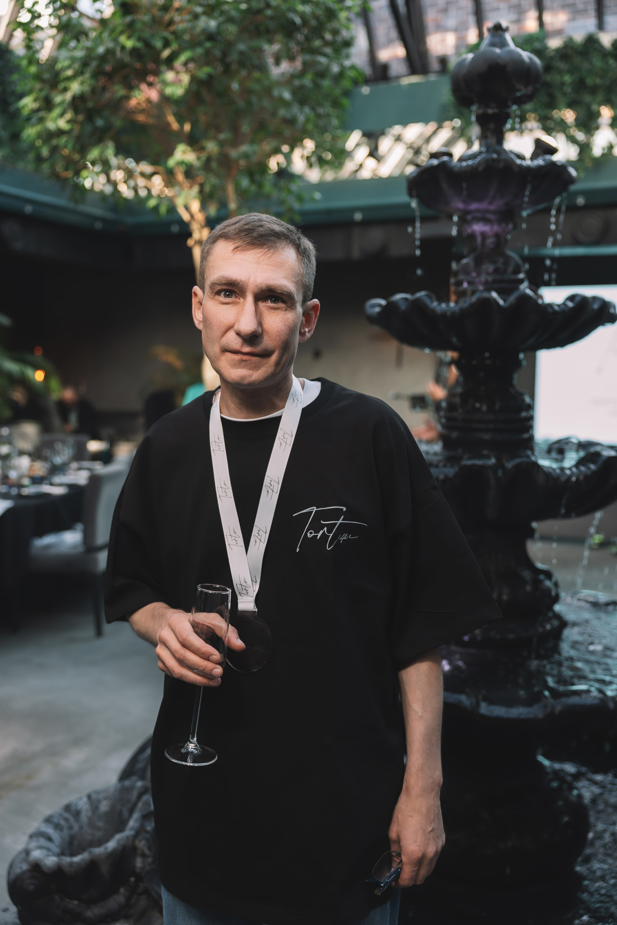 Репортажный фотограф на корпоратив, день рождения и другие мороприятия. Свадебный фотограф в Москве — Оскар Гелманов