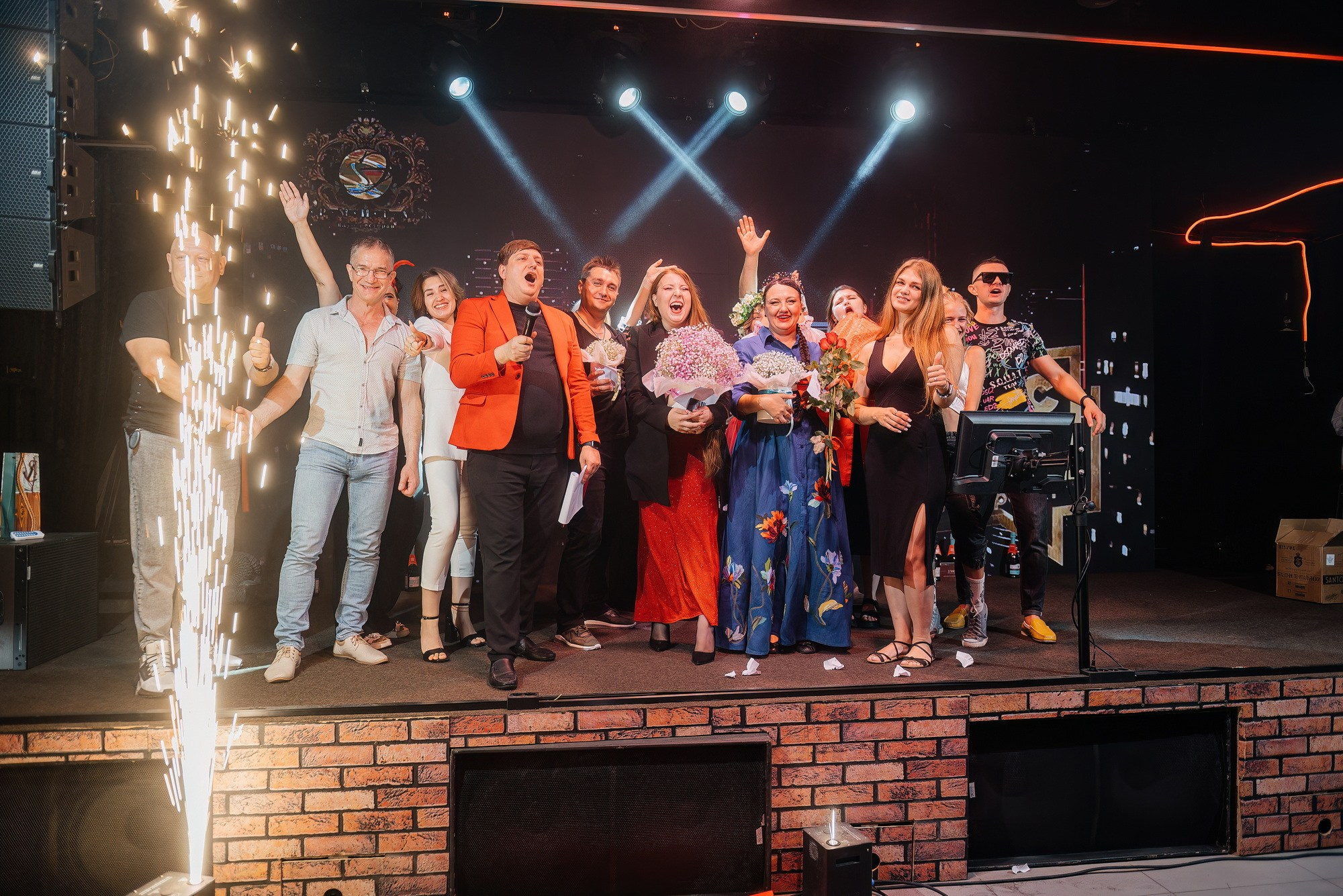 Караоке-проект «Голос большого города». Свадебный и репортажный фотограф Никита Сницарев в Барнауле