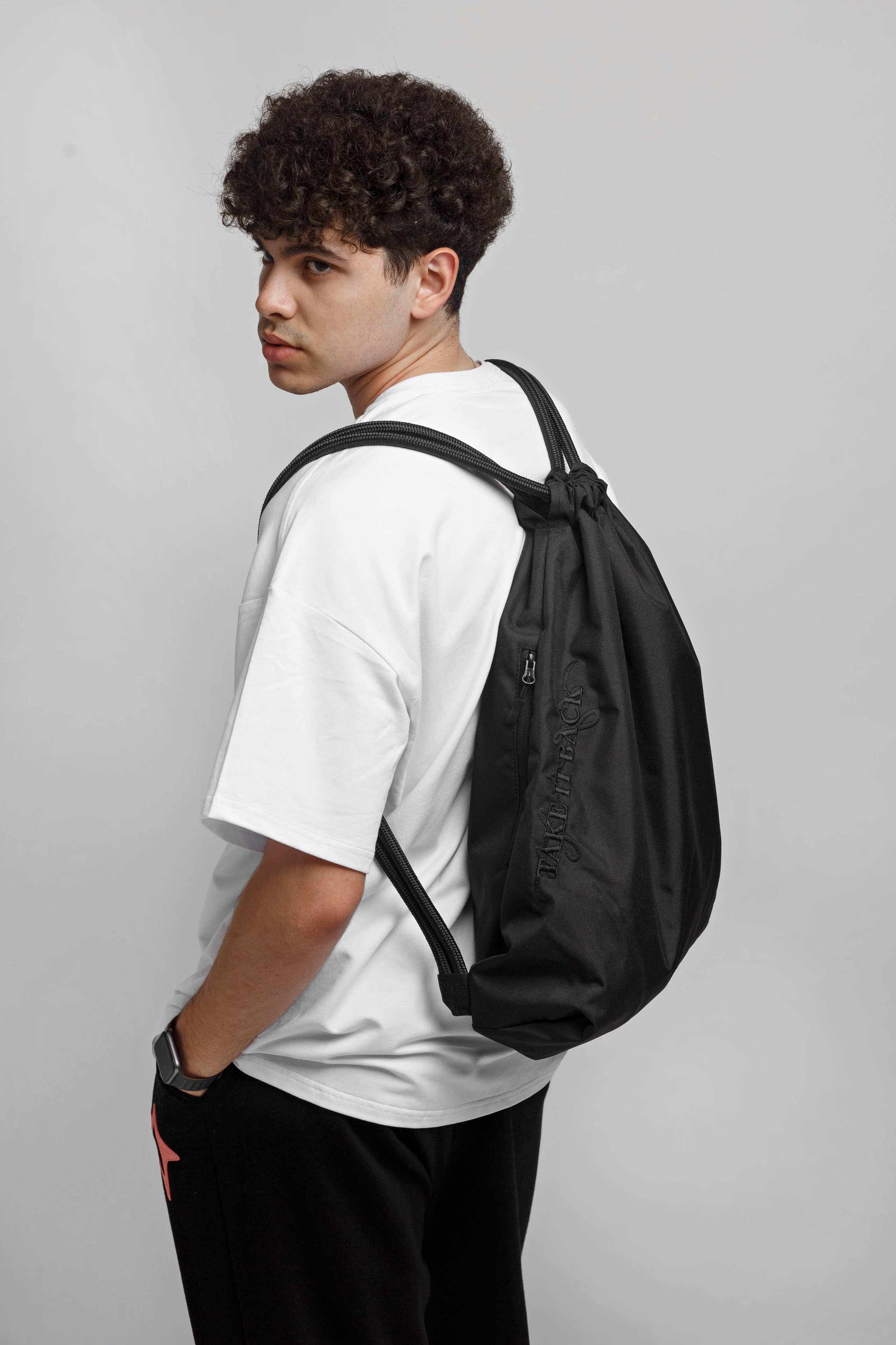 Реклама рюкзаков от Эдгара. Свадебный, предметный и портретный фотограф в Волгограде