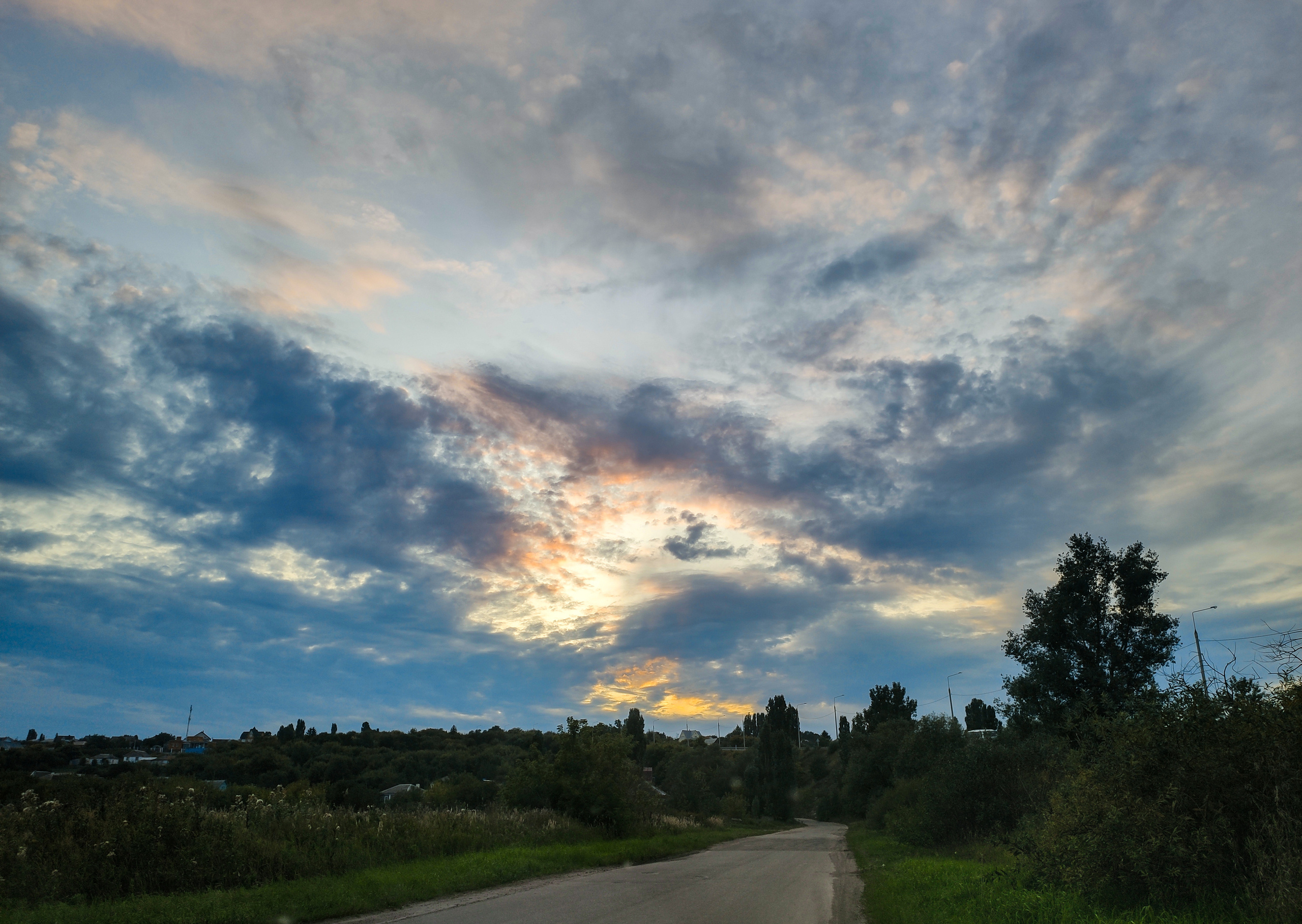 небо, закат, солнце, облака, фотограф  тамара  нижельская, фотограф  натуралист, ванильные  облака, акварельные  облака, xiaomi, mi9, xiaomi mi9, мобильное творчество