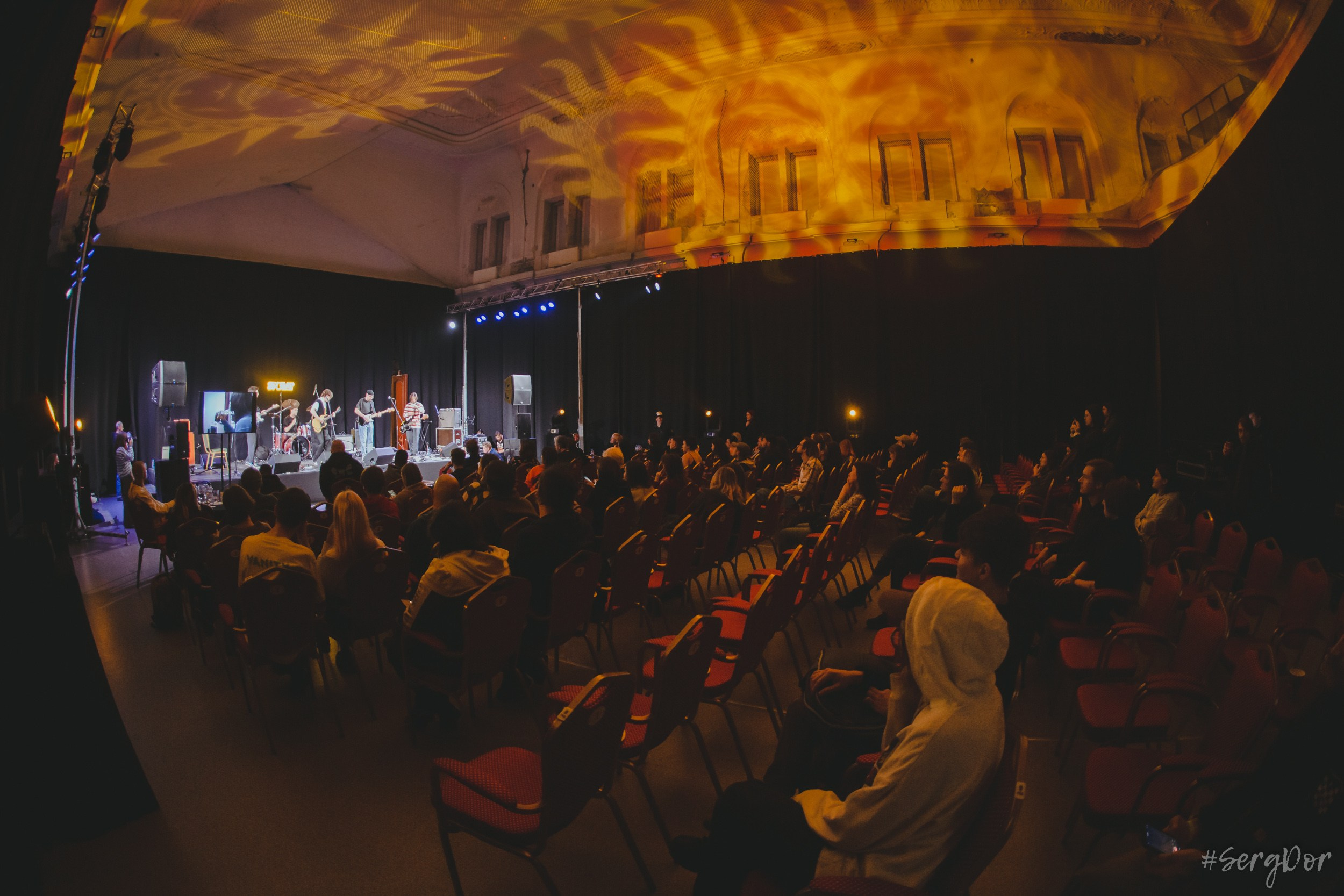 SPBeat, фестиваль, музыка, концерт, шоукейс, репортаж, выступления, 17.11.2023, SergDor, AllFest.ru, 17 ноября 2023 года, #SergDor, Ищейка