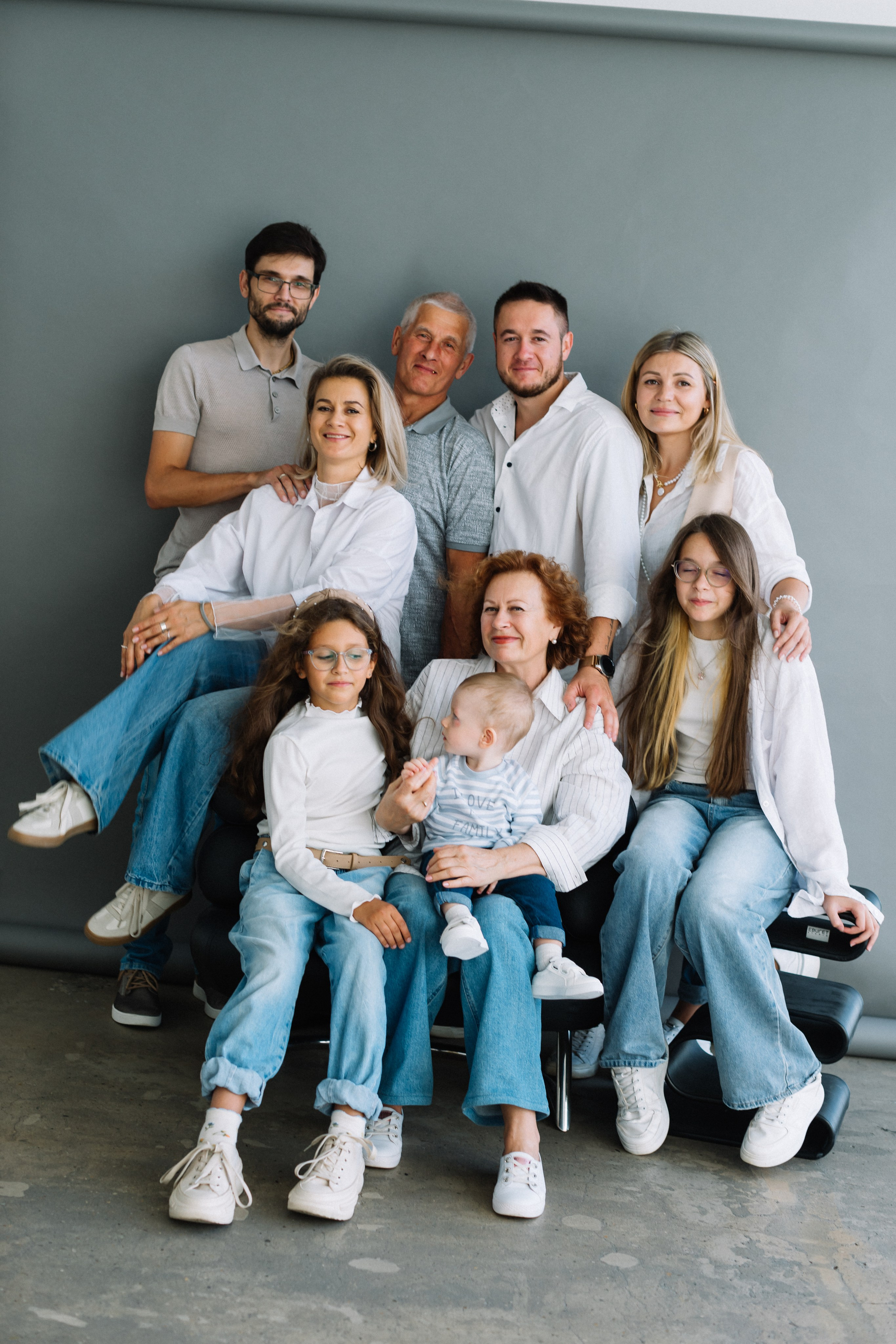 большая семья фотосессия новосибирск фотограф студия семейный детский 