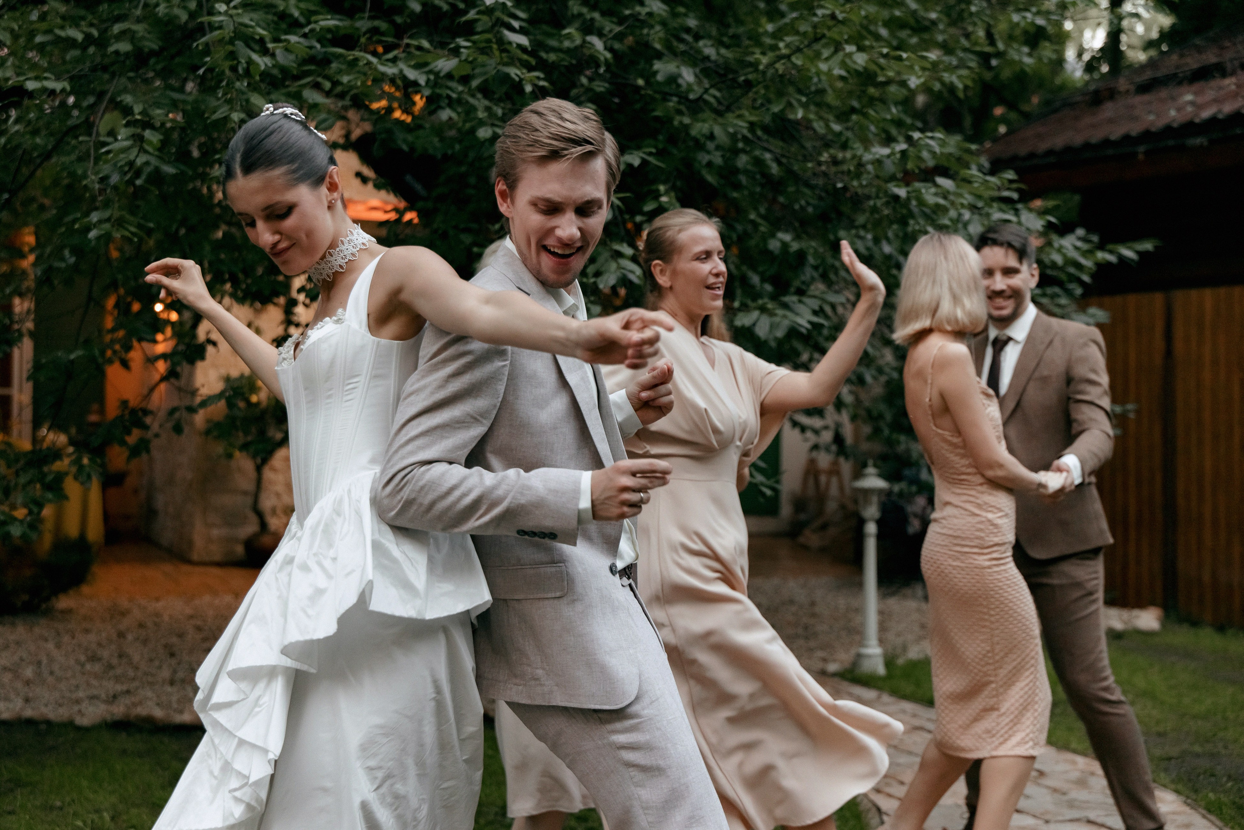 Елизавета и Евгений: итальянская романтика в подмосковных пейзажах. Свадебный фотограф Москва