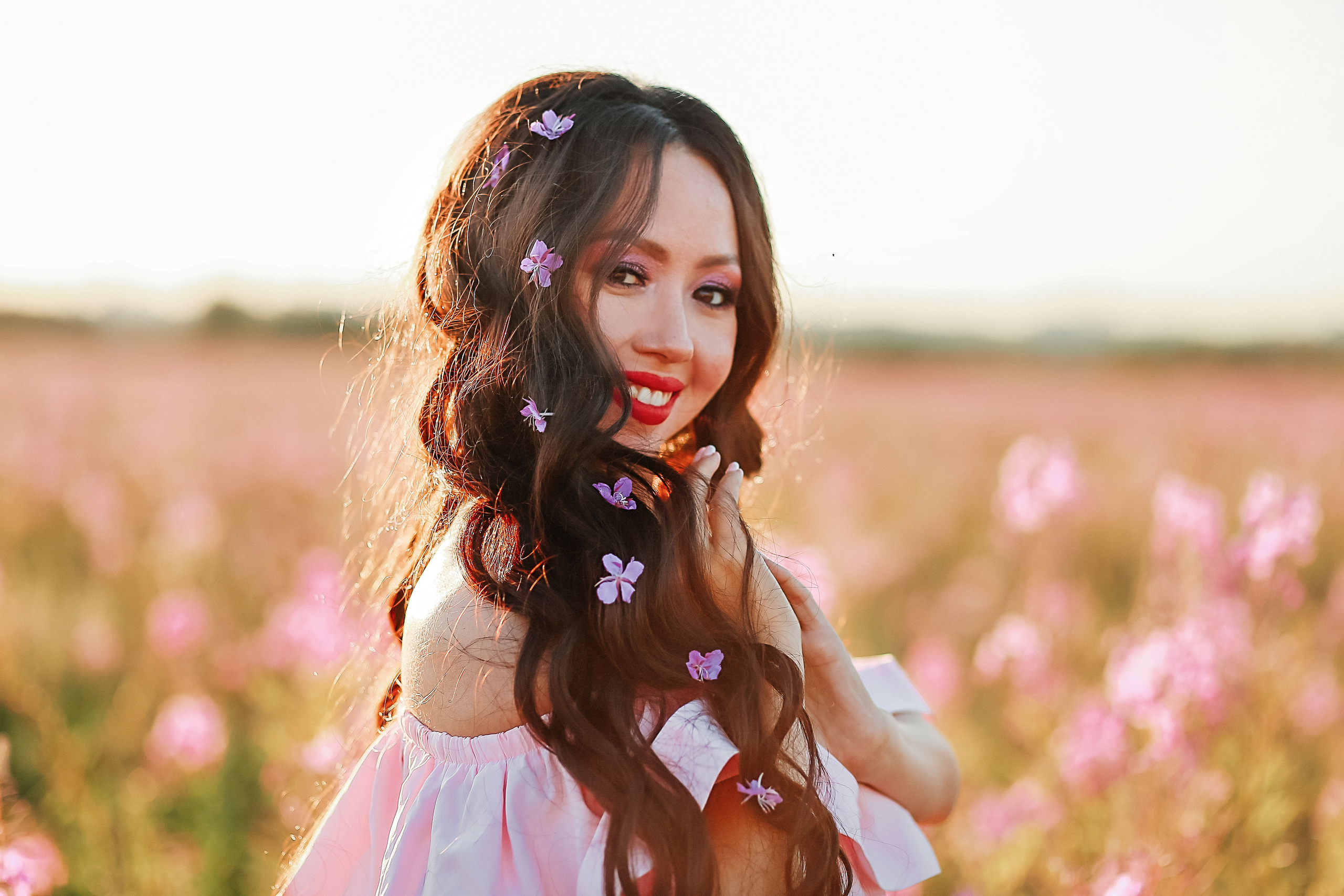 Фотосессия в поле Иван-чай. Иванова Ирина Свадебный и семейный фотограф г. Уфа