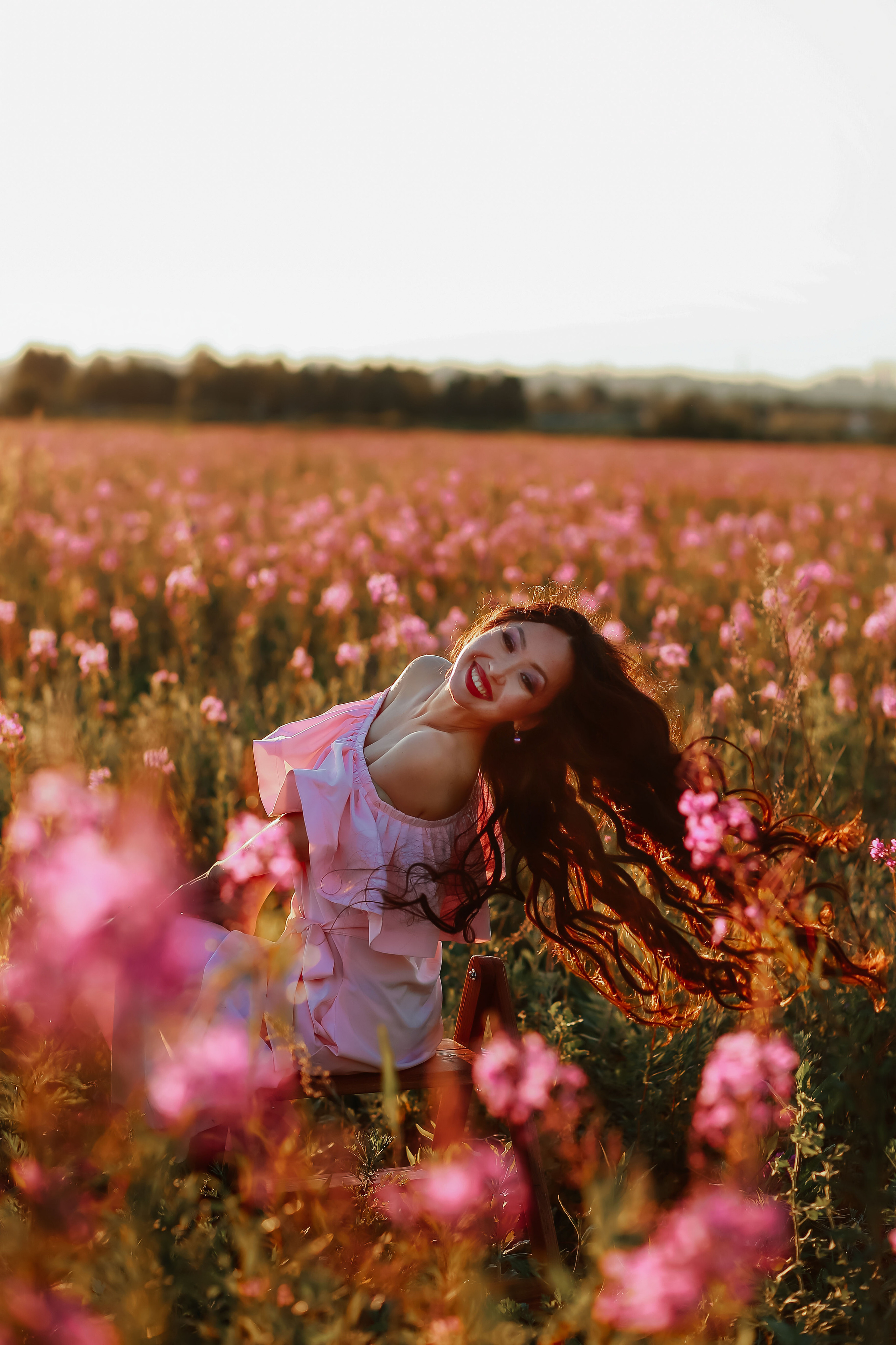 Фотосессия в поле Иван-чай. Иванова Ирина Свадебный и семейный фотограф г. Уфа