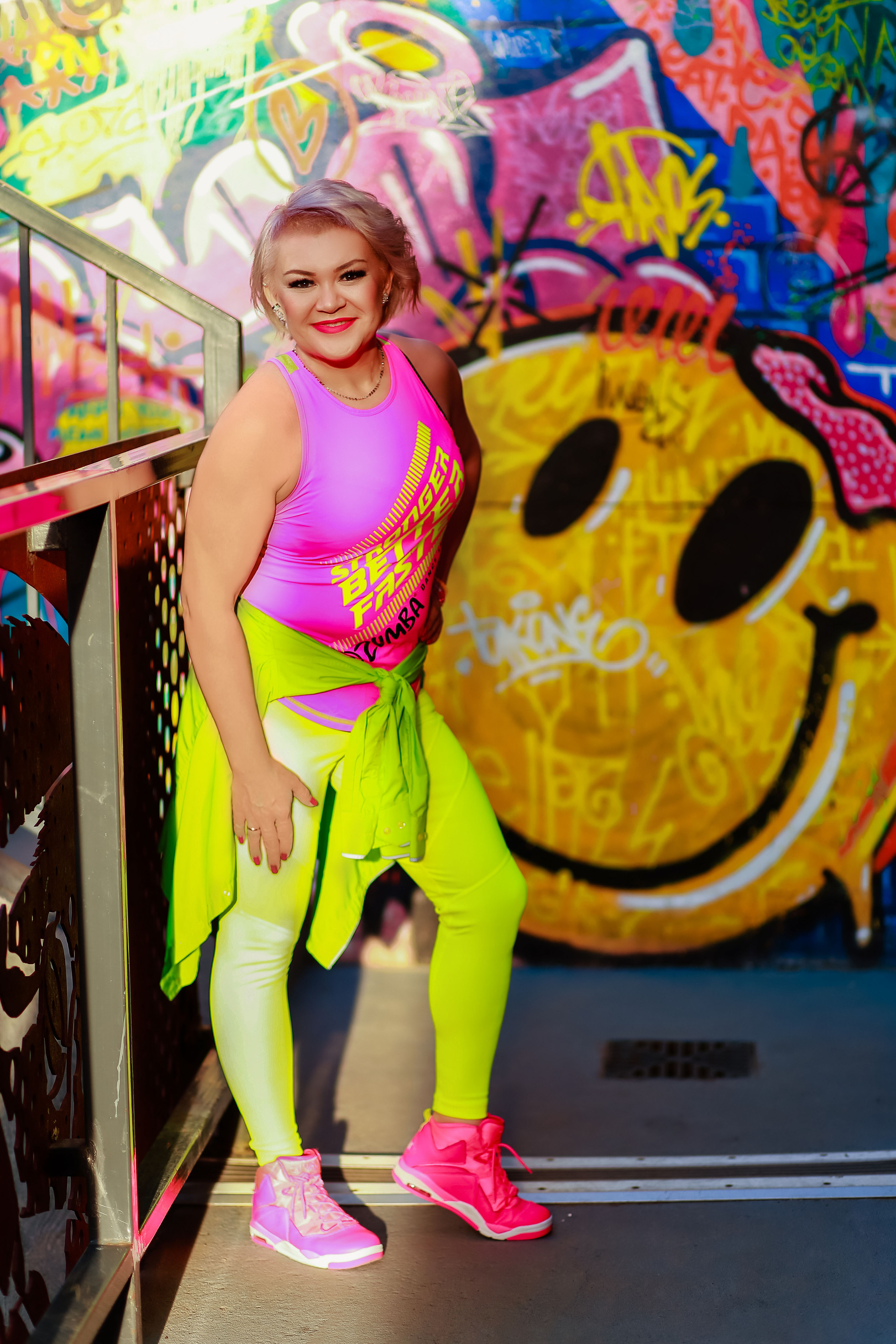 Уличная съемка в арт квадрате. Иванова Ирина Свадебный и семейный фотограф г. Уфа