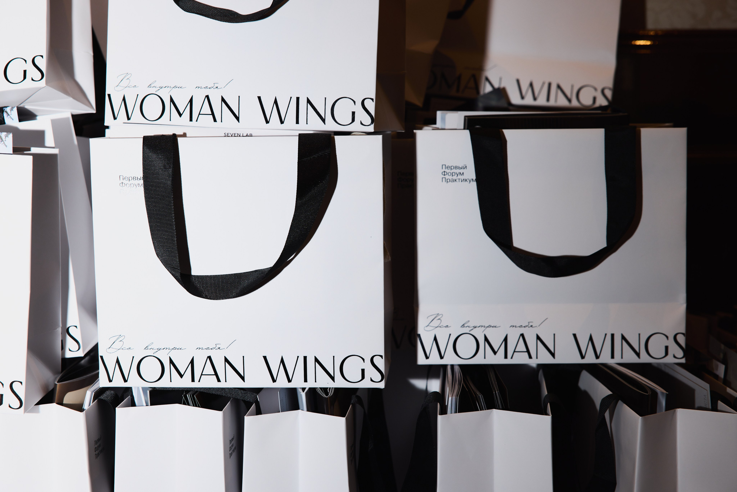 WOMAN WINGS Forum at The Carlton фото. Профессиональный фотограф Татьяна Евглевская