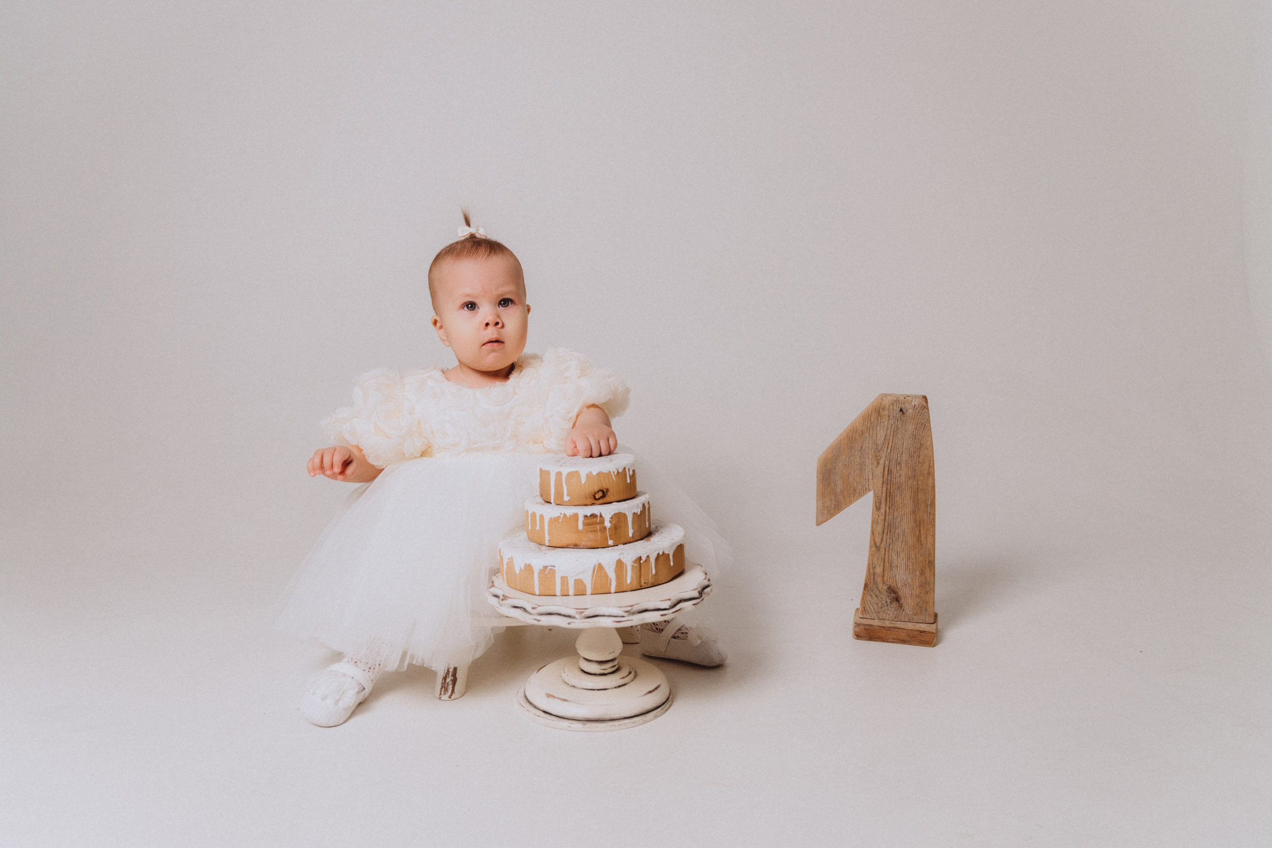 Амелия. Евгения Горбунова фотограф новорожденных в Новом Уренгое