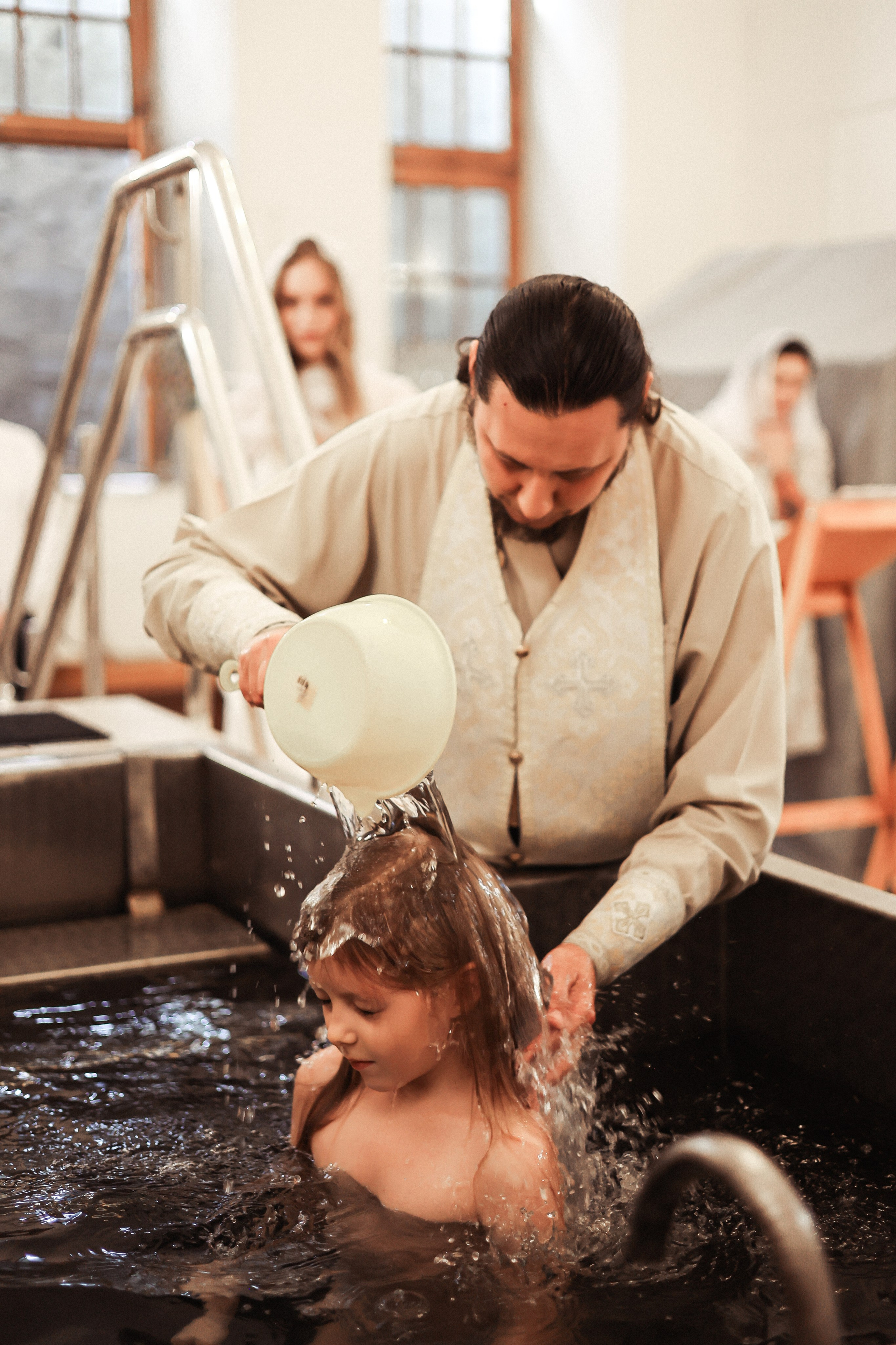 Крещение. Фотограф Елизавета Наумова