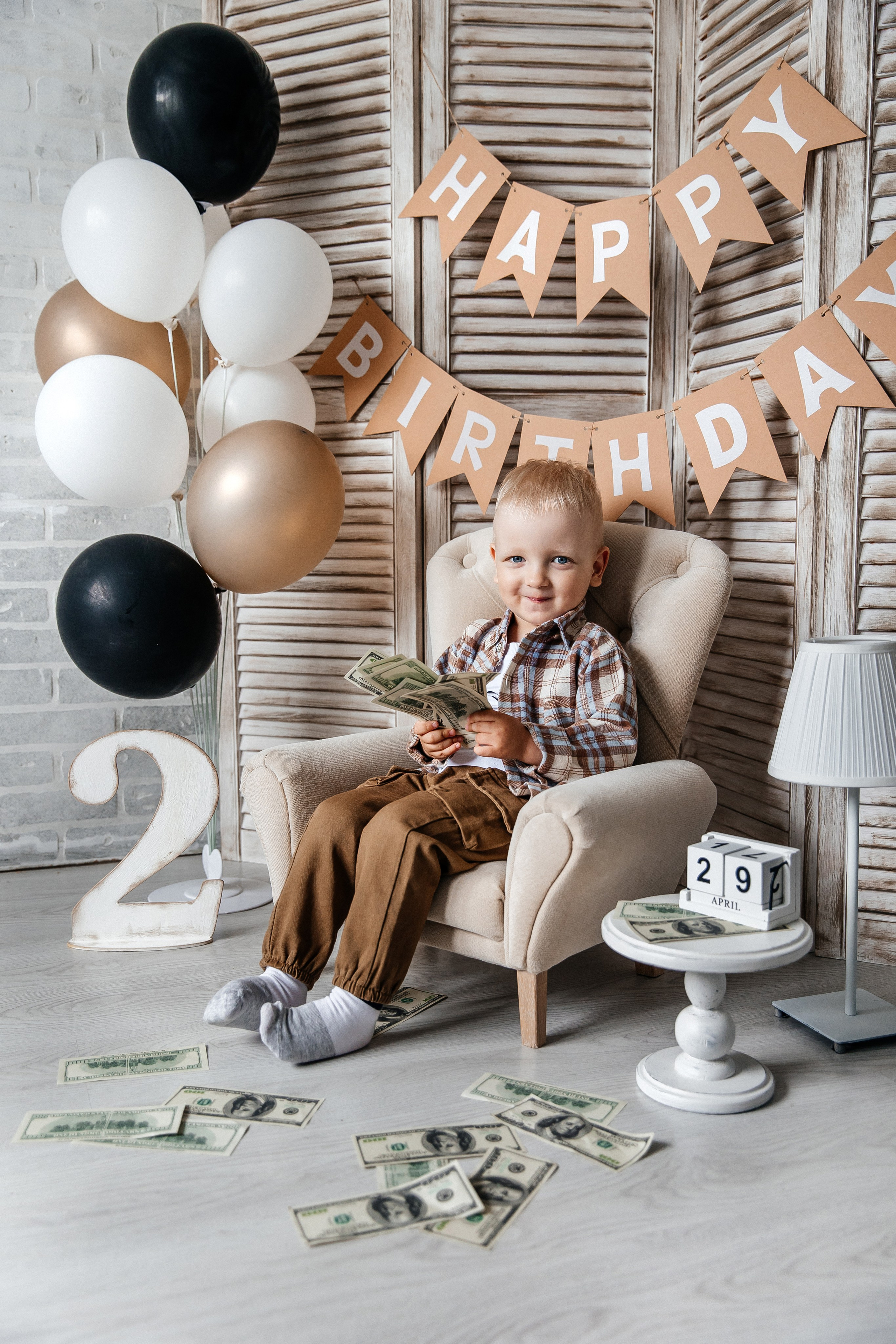 В кресле (до 3 лет). Детский фотограф, выпускные альбомы в Нижнем Новгороде Бодягина Мария