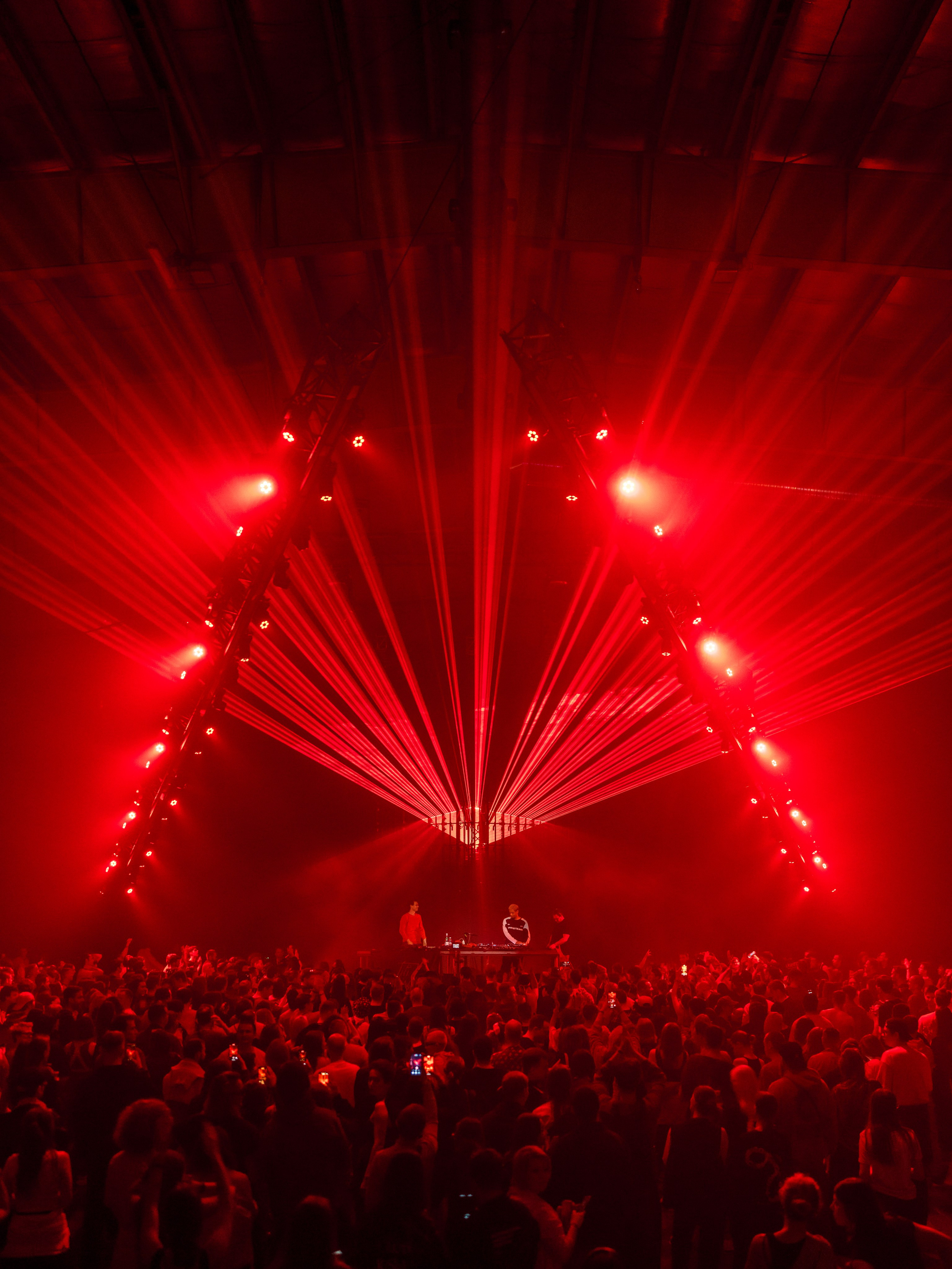 NUR 2025. @tomrus: Рустам Шагиморданов — фотограф