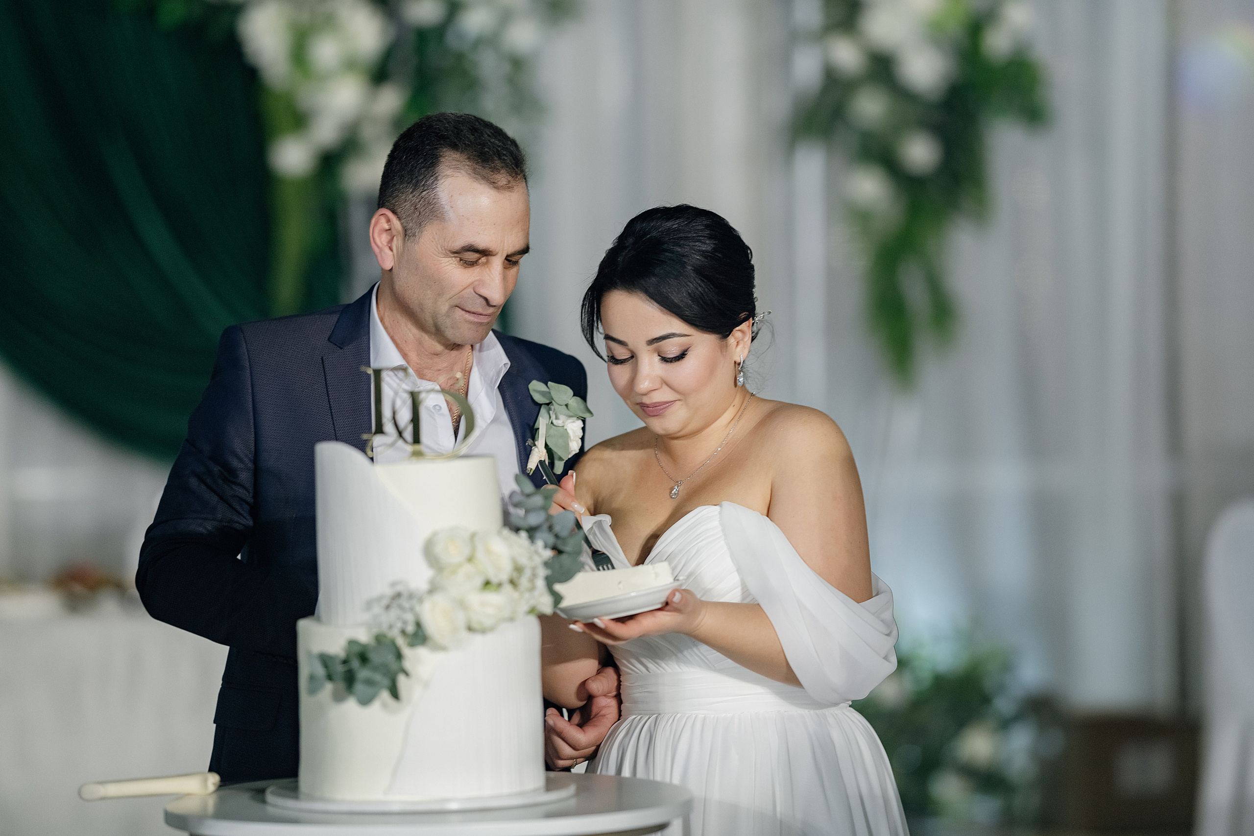 Диана и Геннадий. Свадебный фотограф Новороссийск Марина КрамарИна Полещук