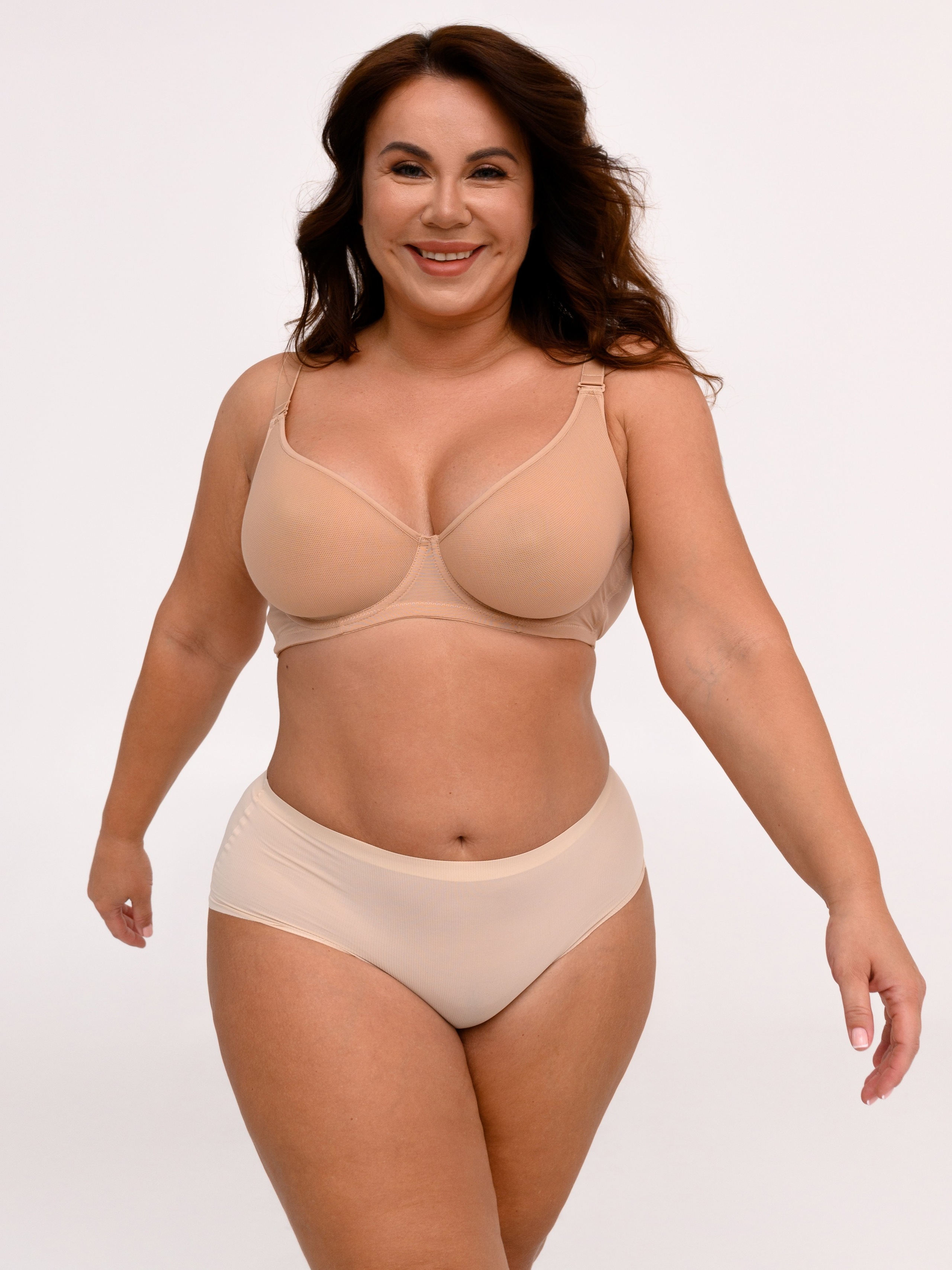 Каталог. Нижнее бельё plus size. Фотограф Александра Распопова