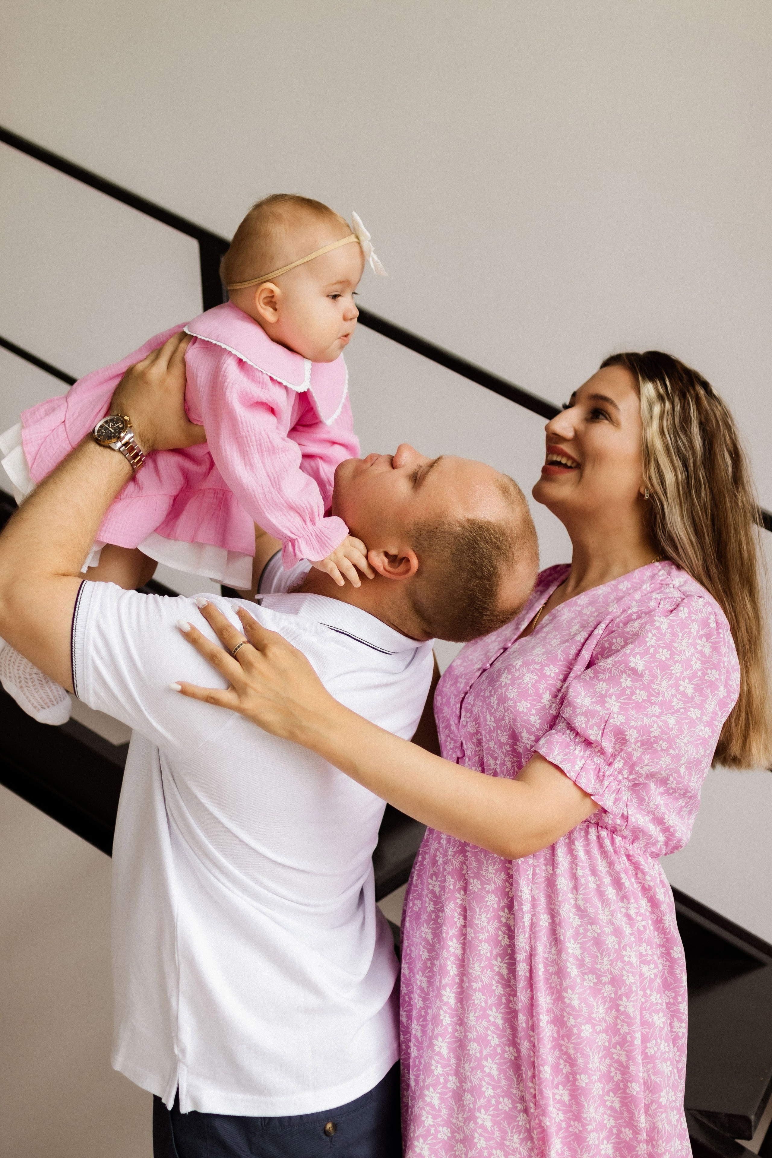 Малышка Алиса с мамой и папой. Фотограф в Челябинске Наталья Епимахова