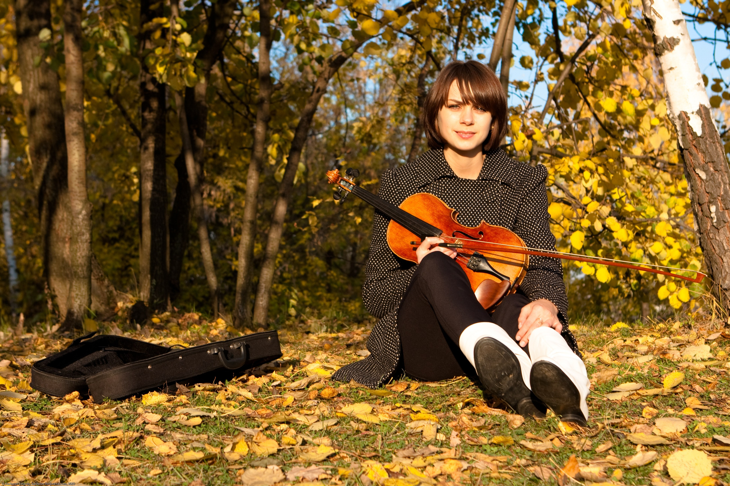 Настя со скрипкой. Кучеров Евгений. Фотограф