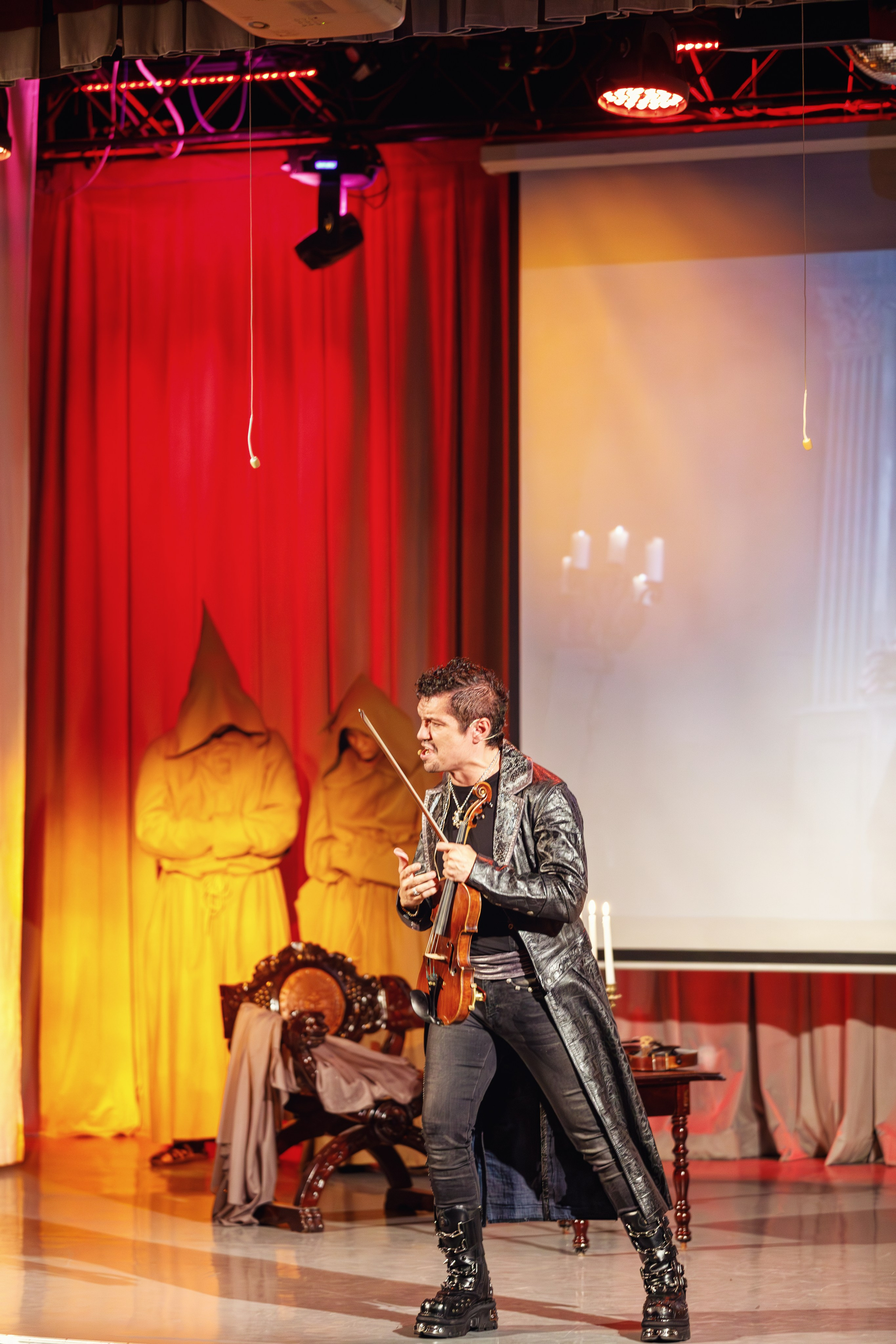 Мюзикл. Скрипка Паганини. Бэкстейдж. Фотограф портретист в Троицке и Москве Иван Парусиди