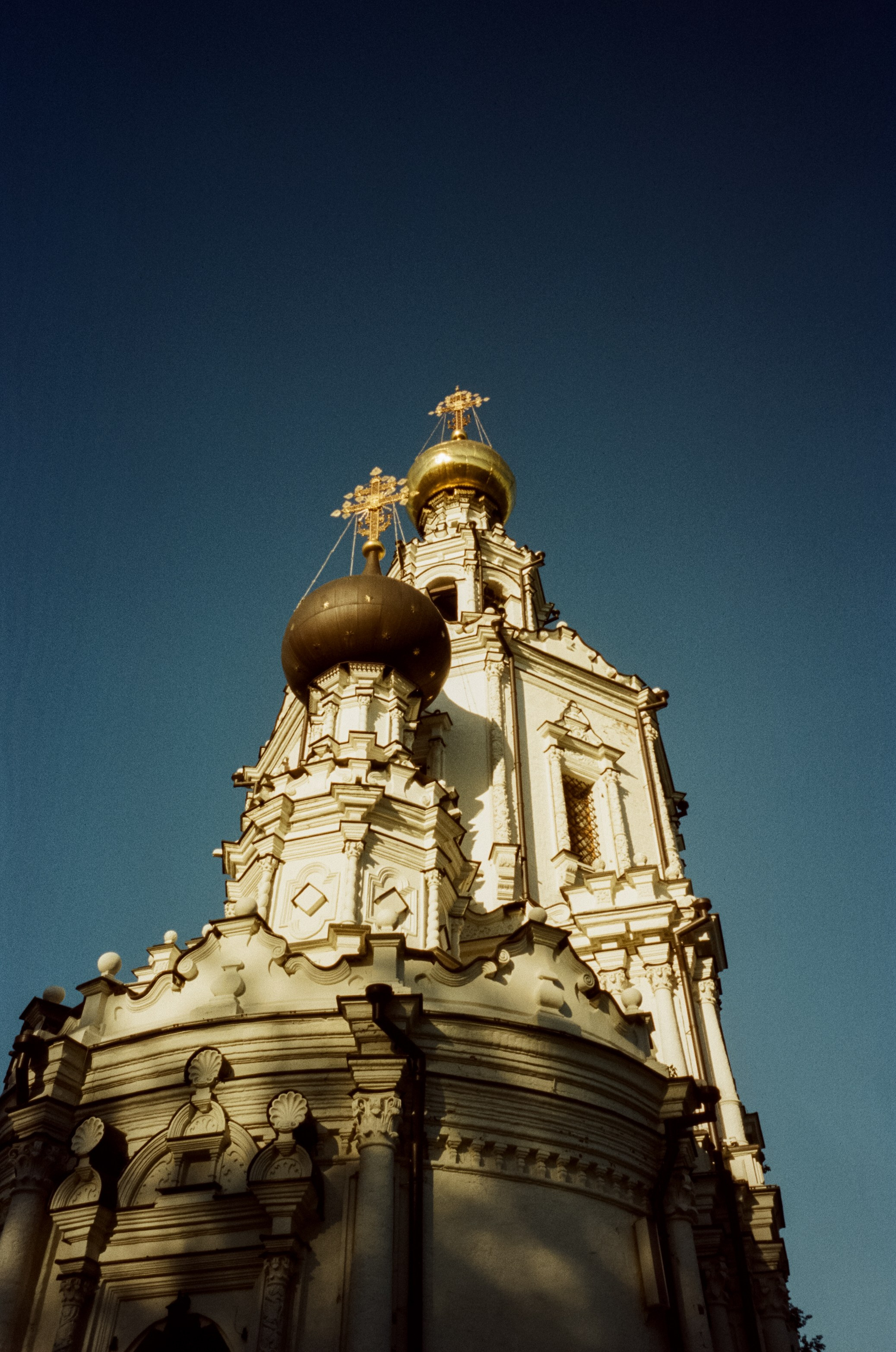 Ricoh GR10 / SFL 250D / Тестовая пленка у речки в Строгино