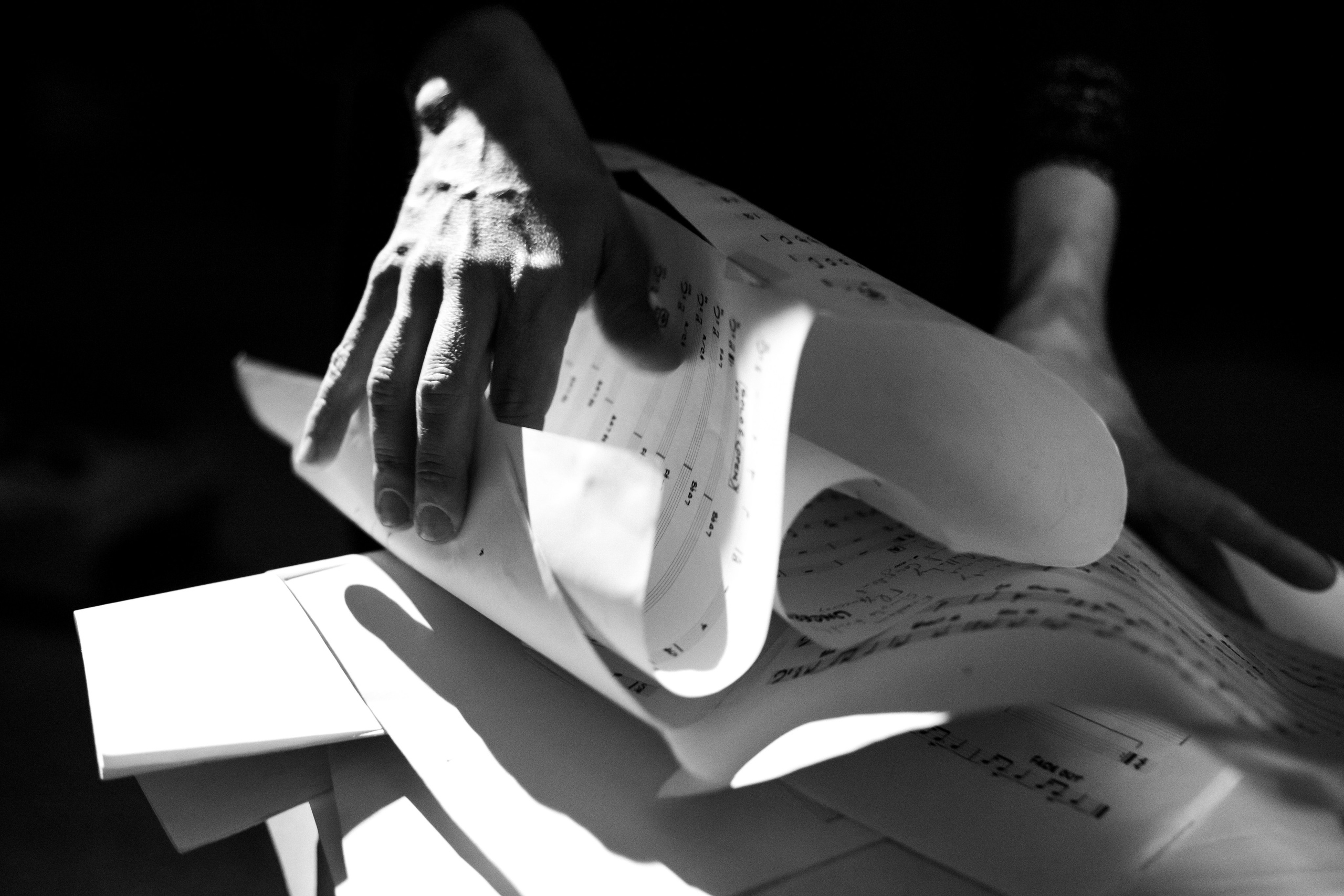 Композитор Юлия Перминова. Фотосъемка. Фотограф в Тюмени Даша Михнова. Портреты, фотопроекты, фотодни