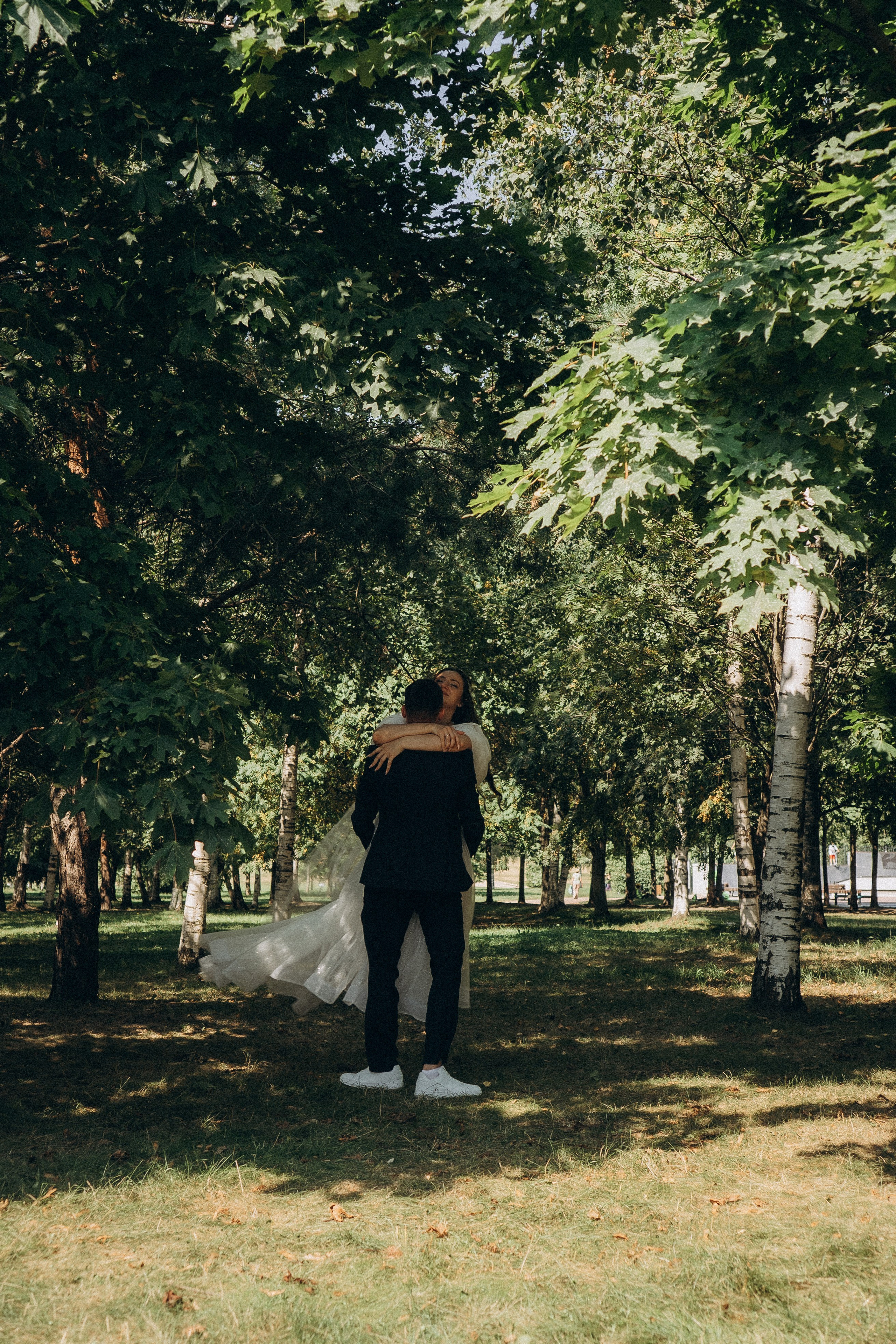 СВАДЕБНАЯ СЬЕМК В ПАРКЕ 300-ЛЕТИЯ. Профессиональный фотограф, Санкт-Петербург — Виктория Богомолова