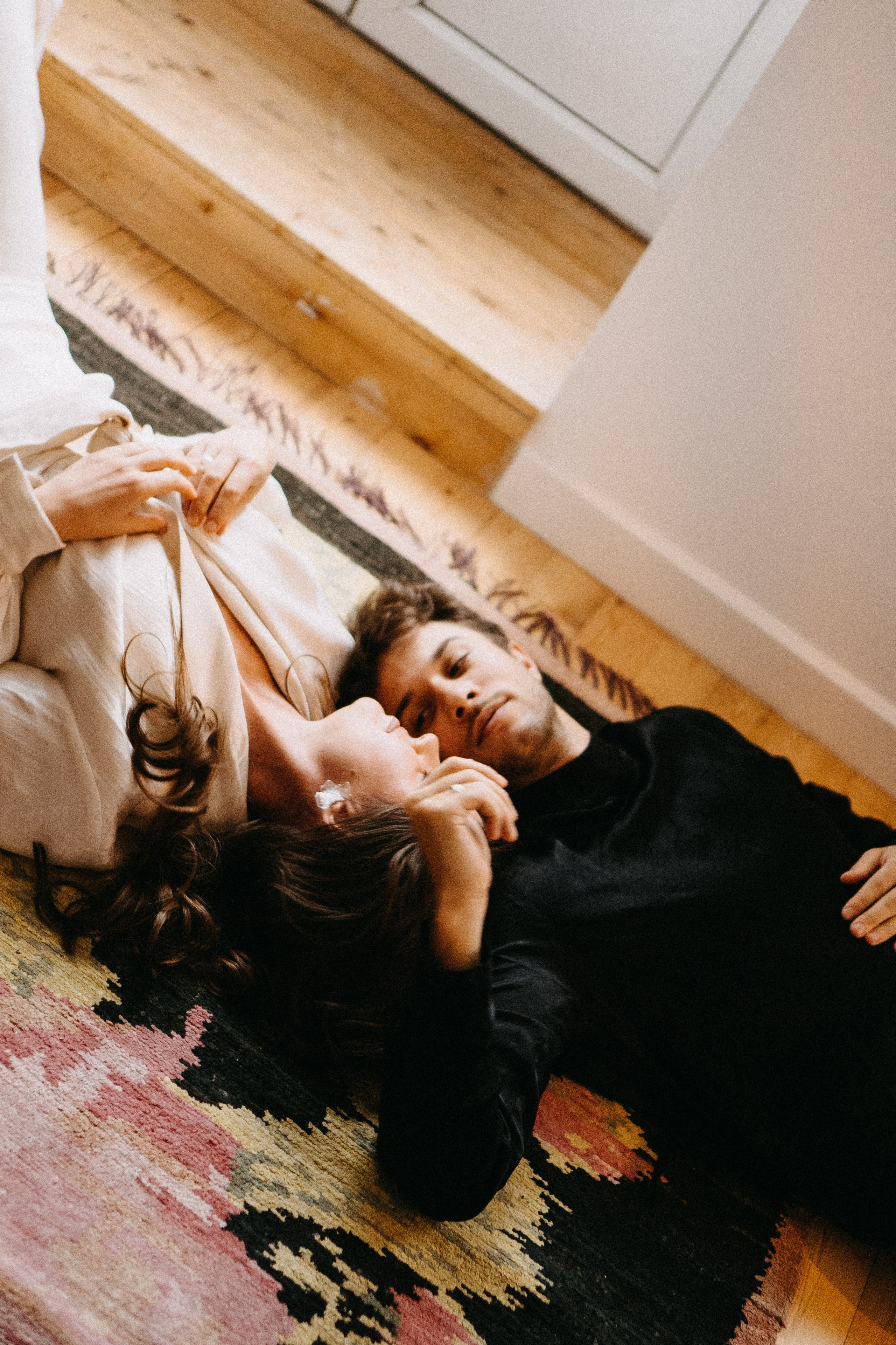 СБОРЫ ЖЕНИХА И НЕВЕСТЫ В УЮТНОЙ КВАРТИРЕ В ЦЕНТРЕ САНТК-ПЕТЕРБУРГА. Профессиональный фотограф, Санкт-Петербург — Виктория Богомолова