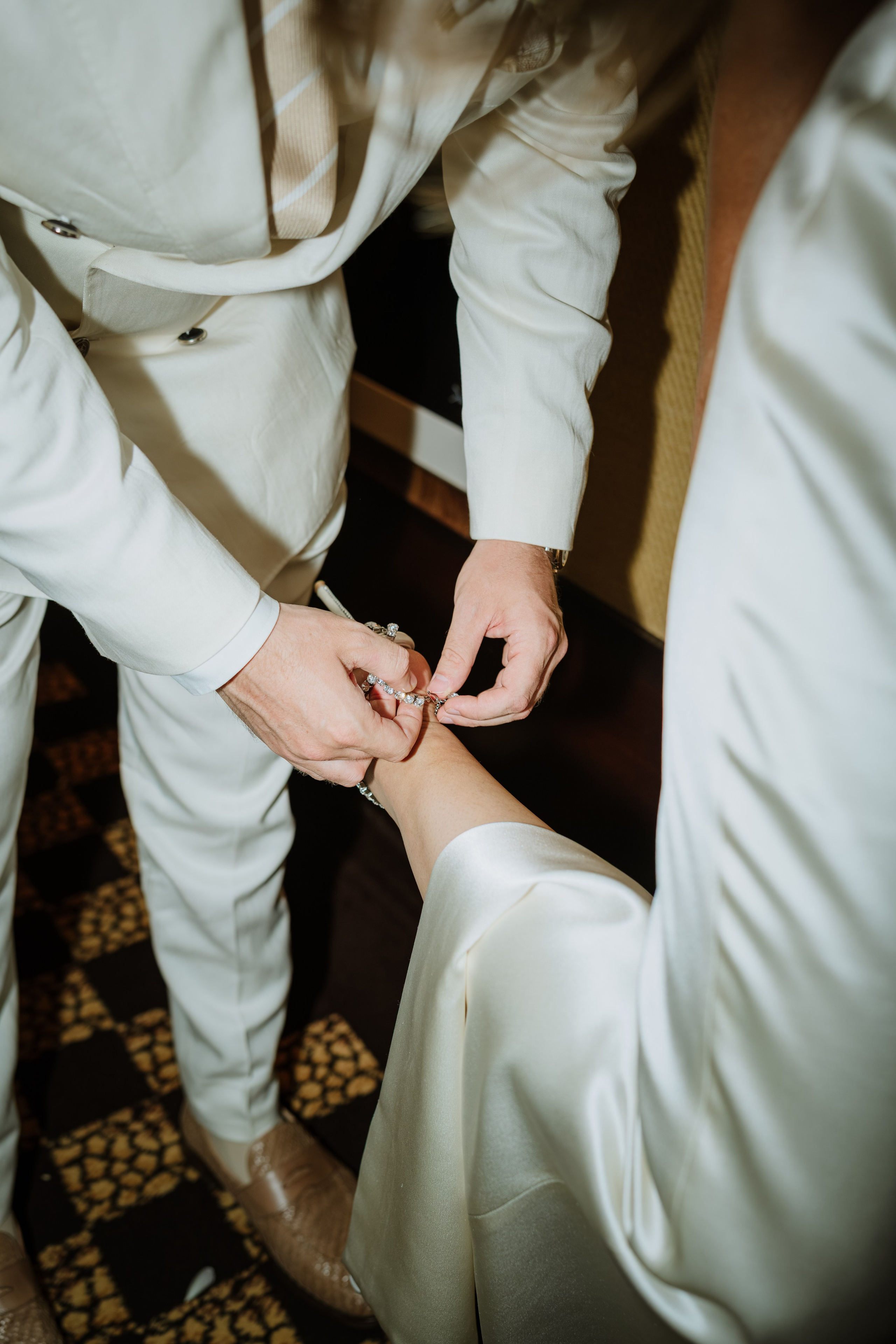 Laura & Aymeric | Hotel La Réserve Genève. Professional Wedding Photographer Geneva & Romande Switzerland | Tanya Creator