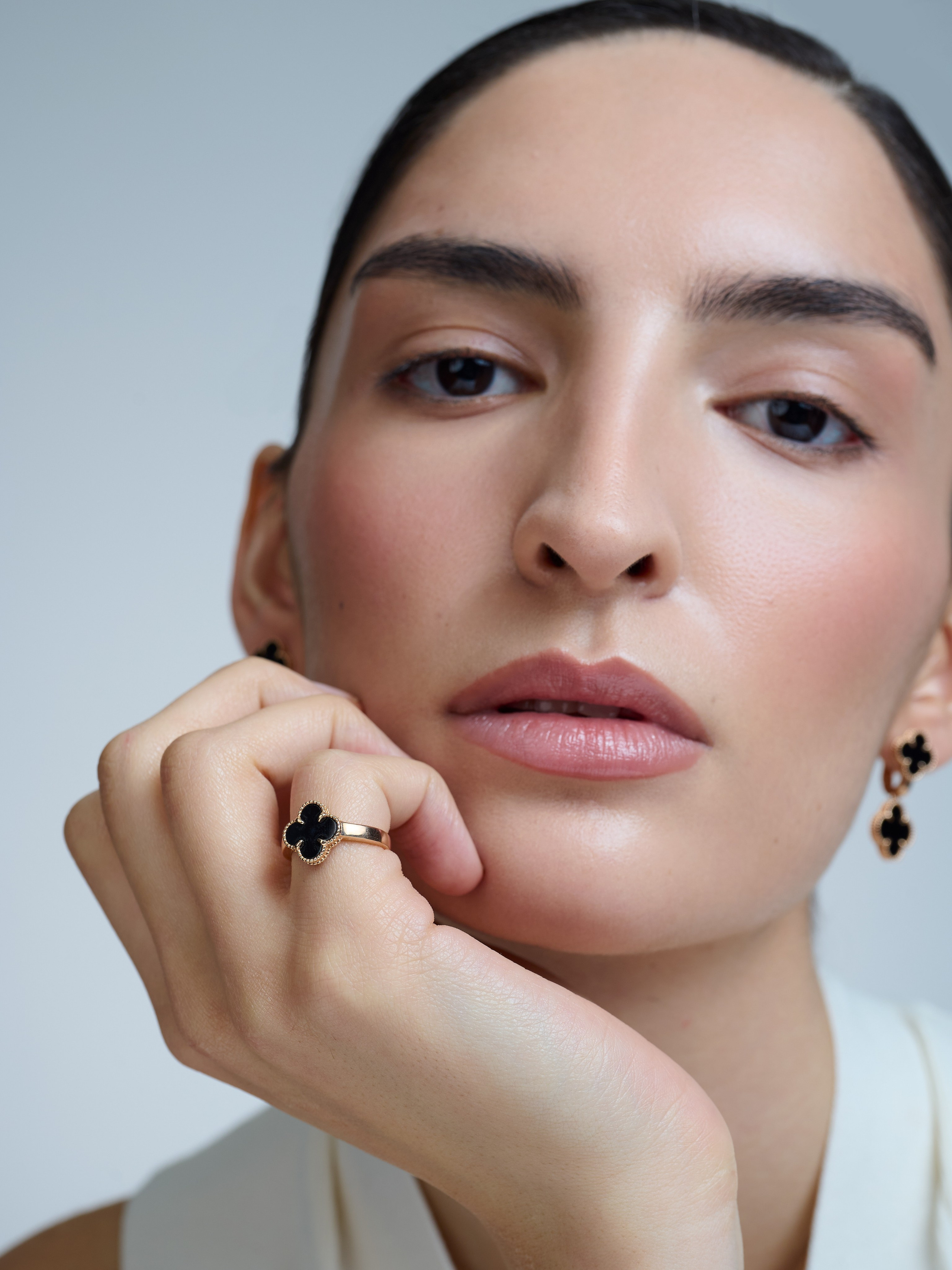 Каталог для бренда AllTime. Фотограф для брендов в Москве Ксения Чупрунова