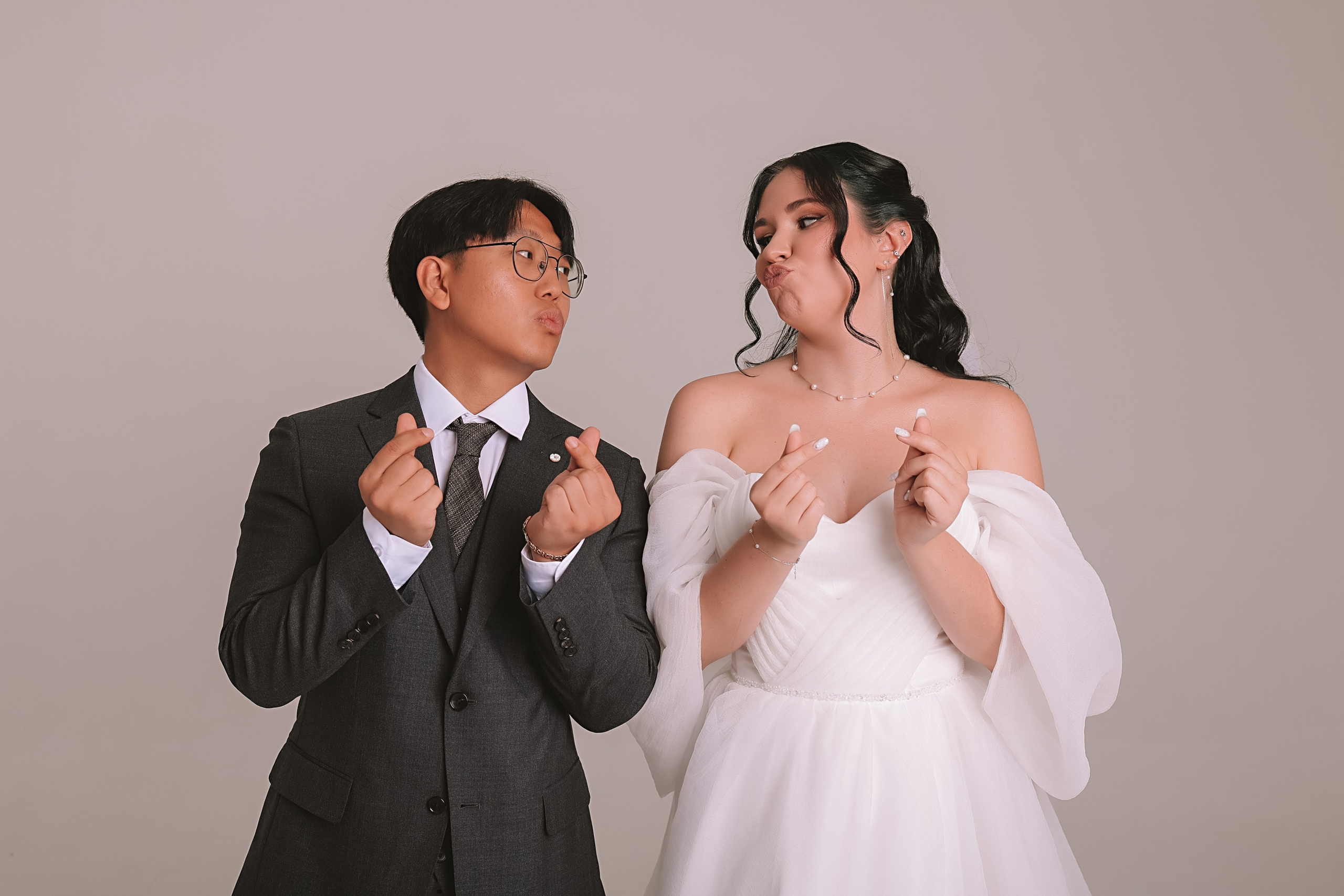 Айвазовский и парк дружбы народов. Семейный фотограф Тюмень, фотограф на роды Салмина Мария