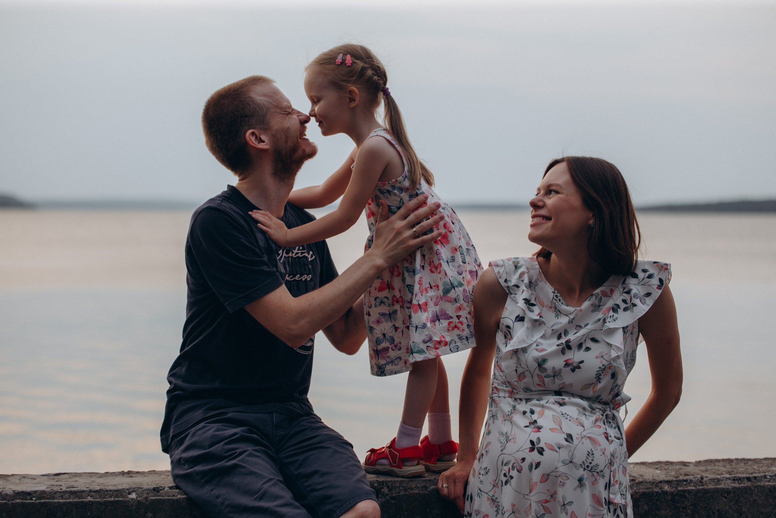 Карусель поцелуев. Семейный фотограф в Белгороде