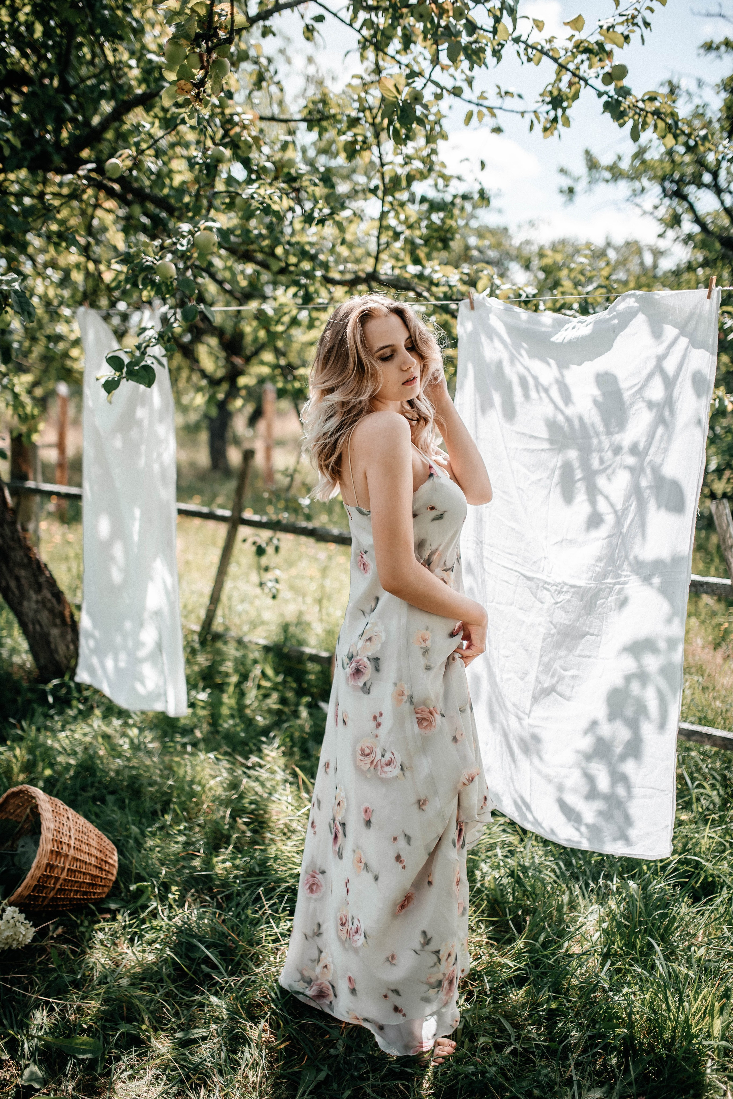 Диона, лето. Главная