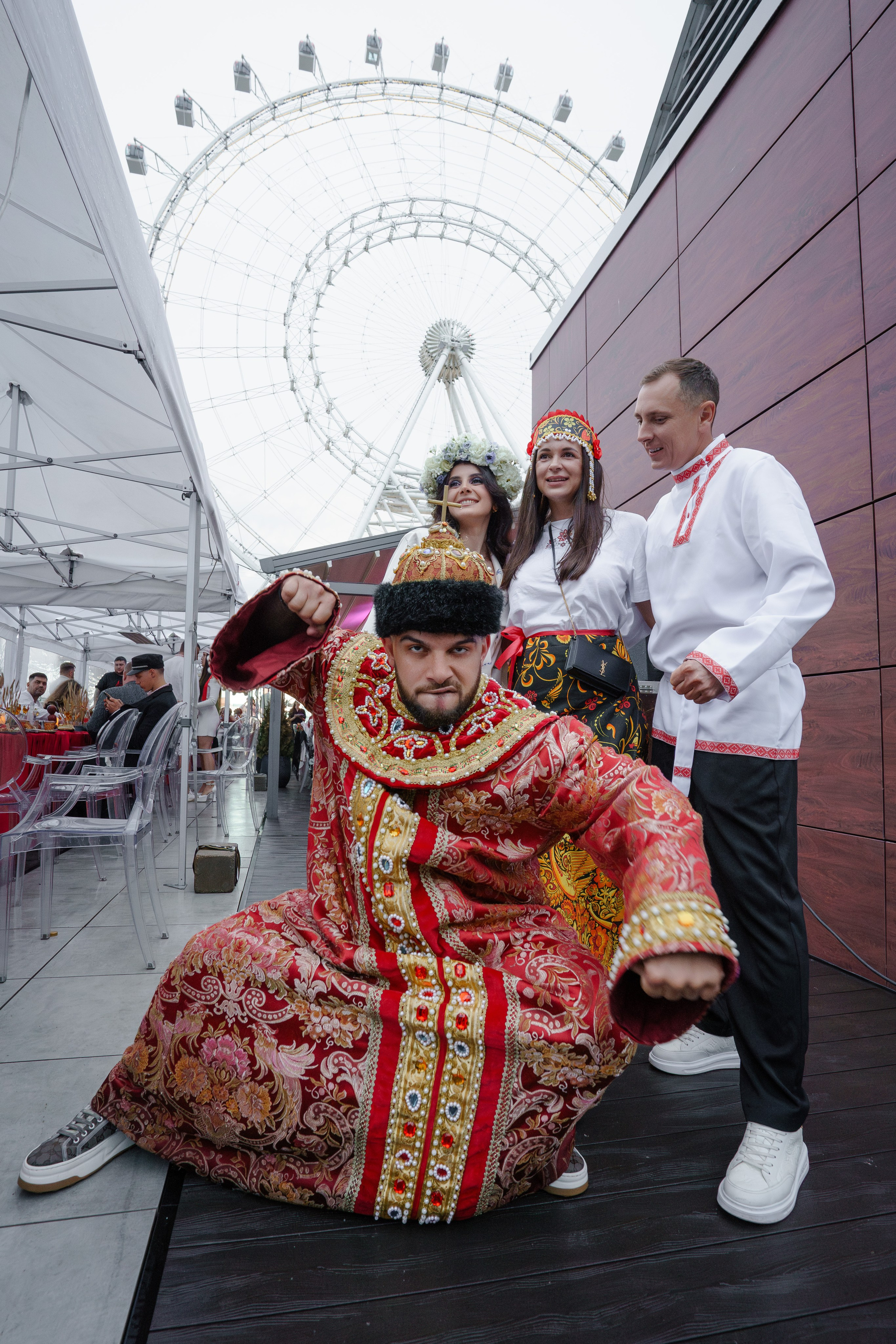 Гендер пати в славянском стиле. Репортажный фотограф в Москве Саша Дружинина