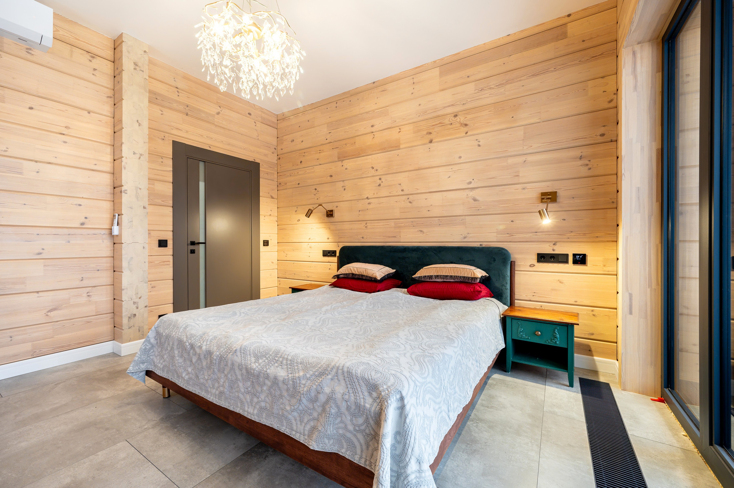 Дом на продажу. Интерьерный фотограф. Фото- видеосъемка недвижимости Санкт-Петербург