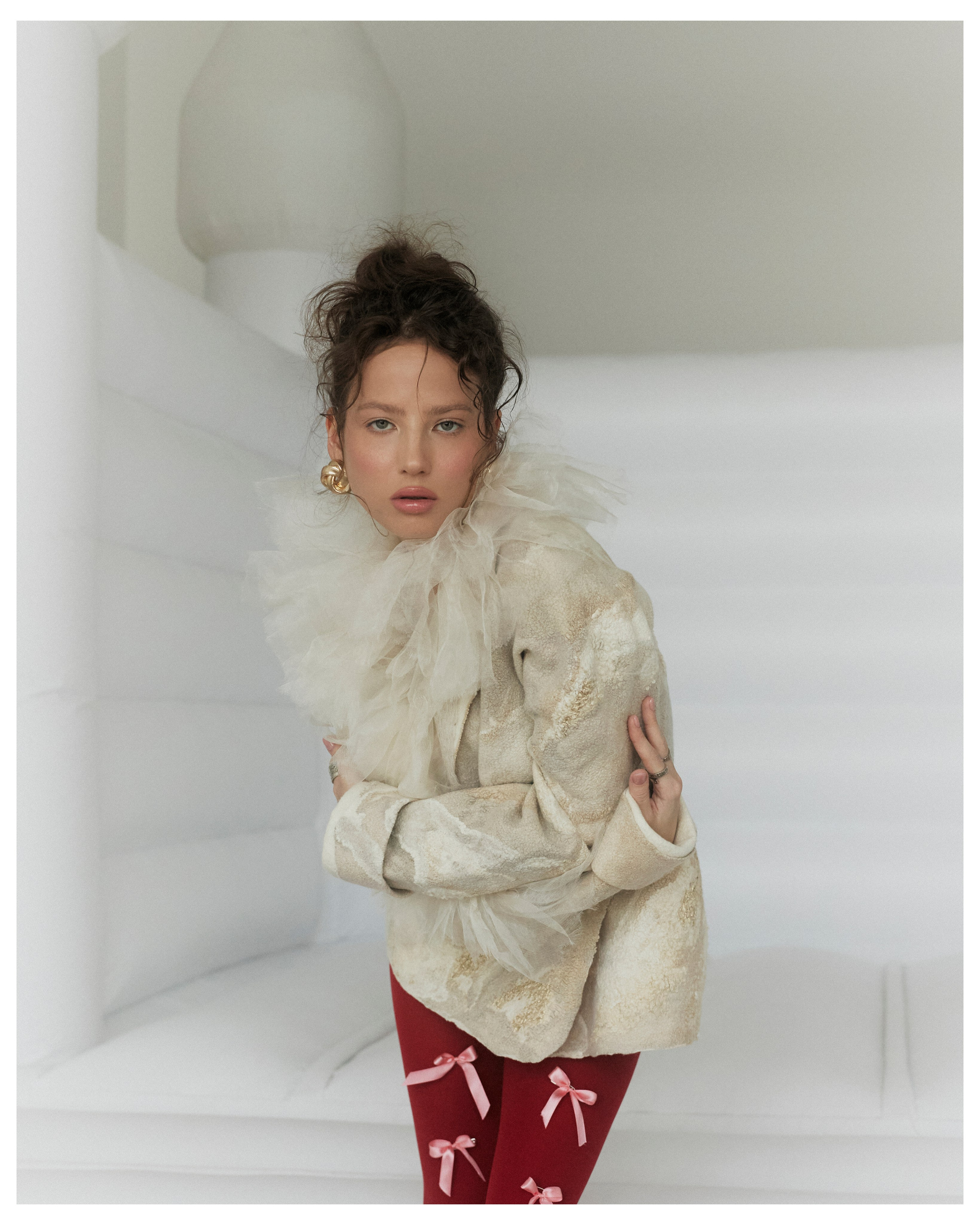 Julia / art. Влада Зюзина — adalwzet posmotri — коммерческий фотограф в Москве — портретный фотограф, фотограф для брендов