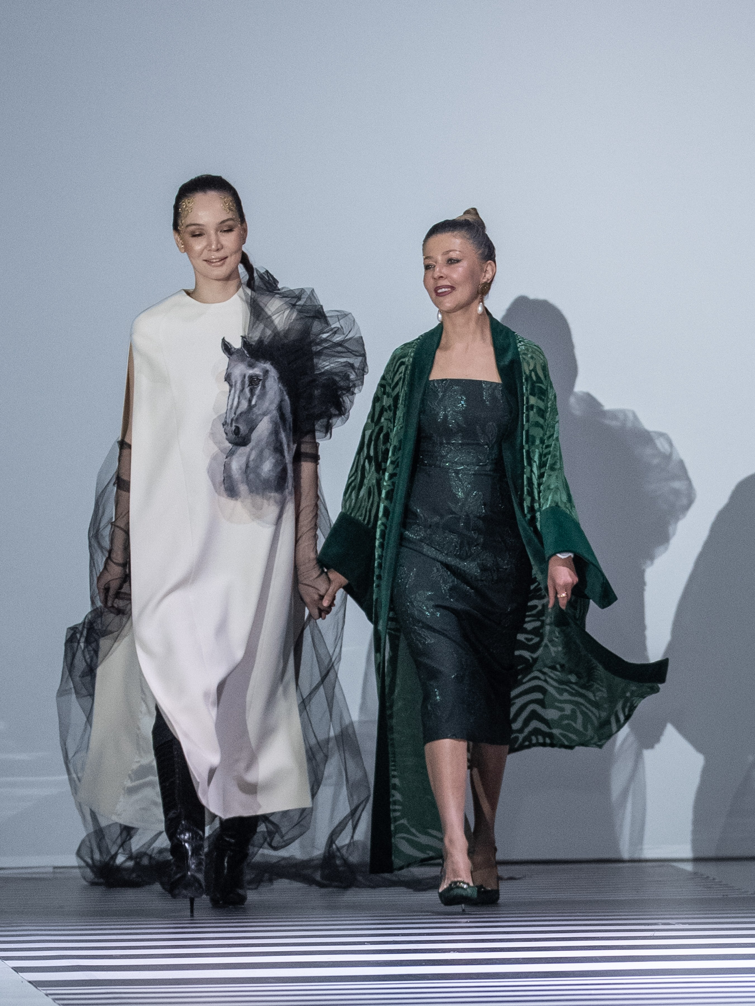 JENYA BER (Евгения Березуцкая, Россия). Сайт Алматинского НЮ АРТ, будуар и фэшн фотографа Дениса Карпенко