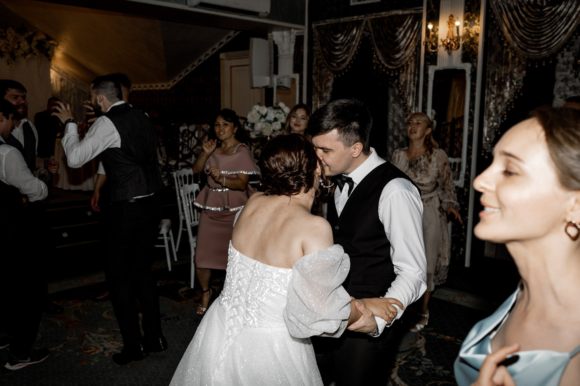 Вячеслав и Екатерина. Свадебный фотограф в Тюмени Анастасия Конева