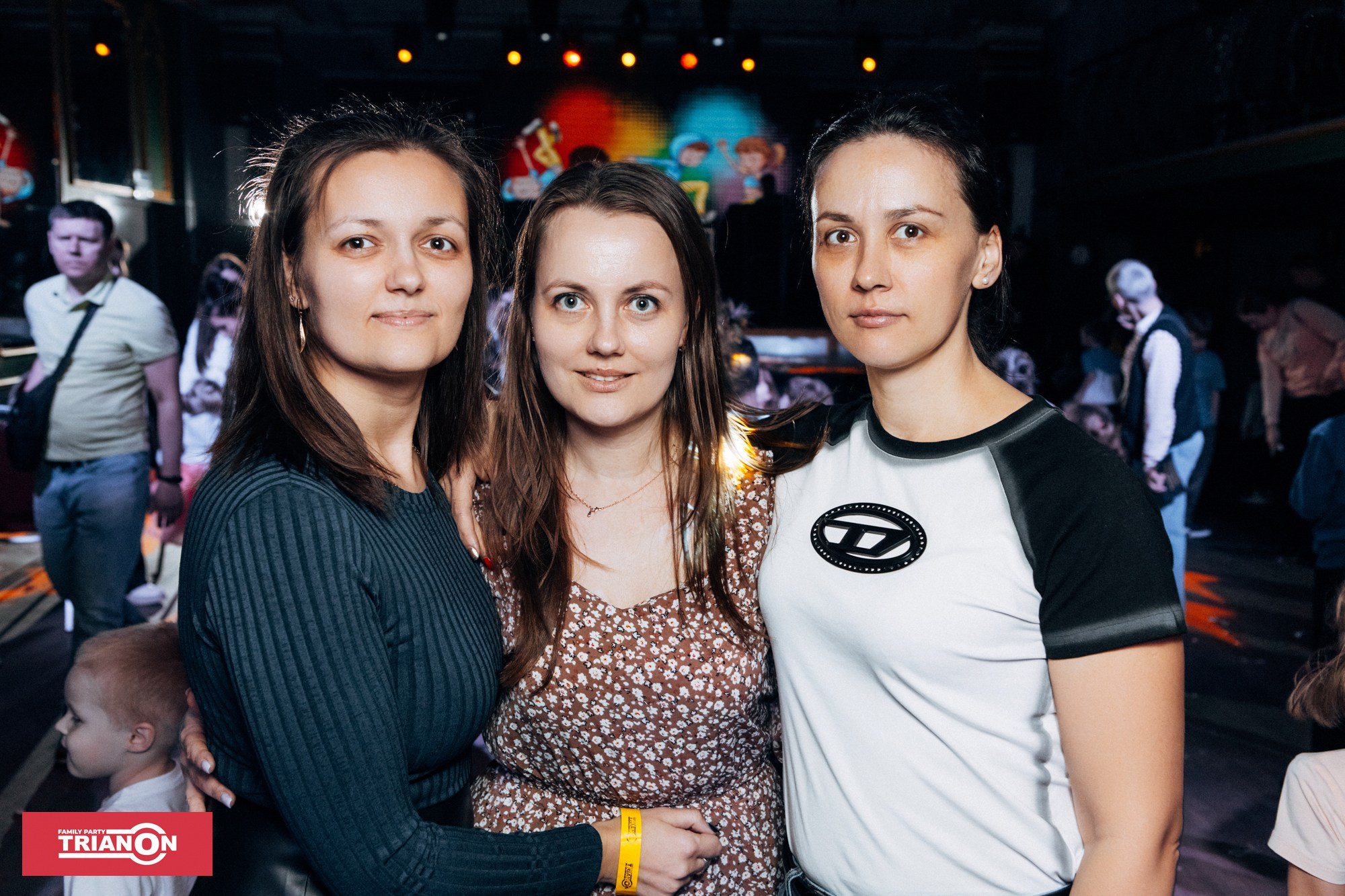 Семейная дискотека TRIANON. Фотограф Владимир Молоканов