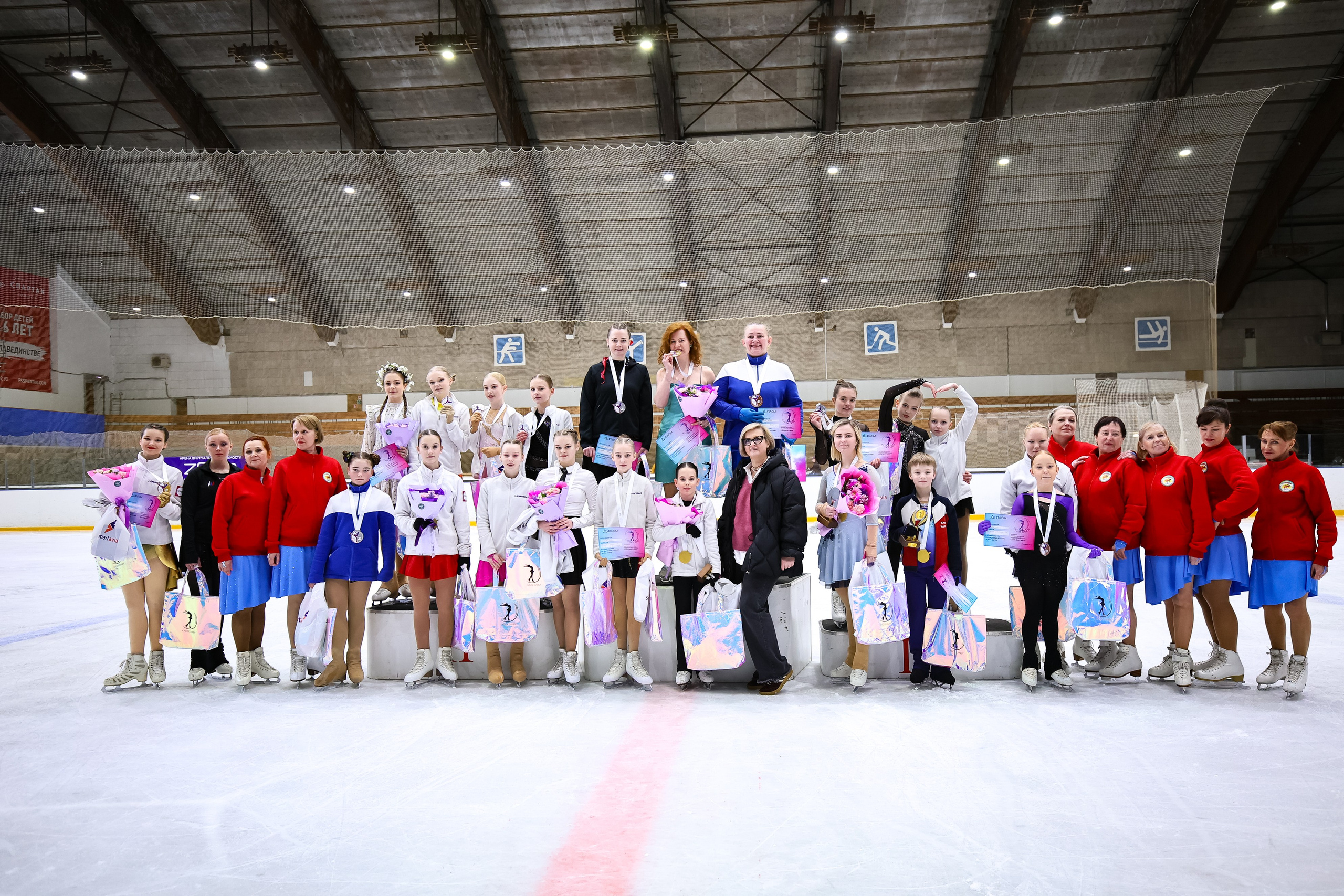 КУБОК CANDY 2025 В АРХАНГЕЛЬСКЕ НАГРАЖДЕНИЕ. ФК Фотограф в Санкт-Петербурге Наталья Понарина