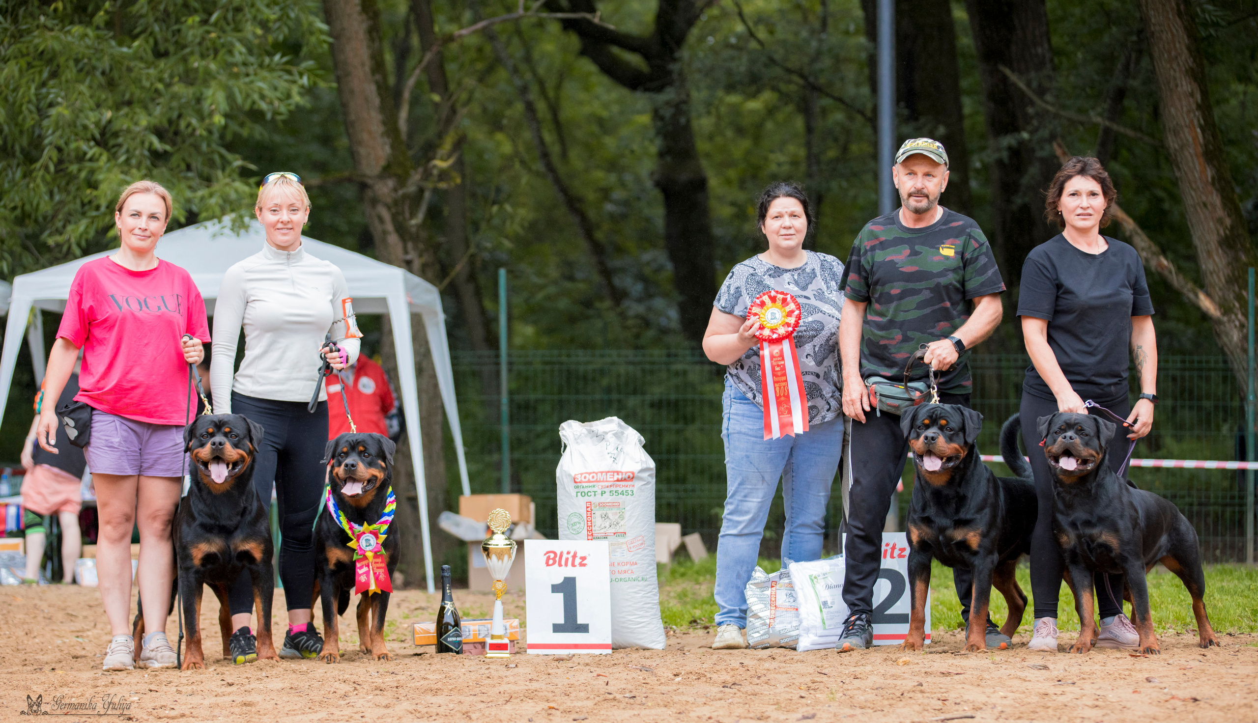 Ховрино 2хмоно ротвейлеров 13.08.2023. Фотограф-анималист Юлия Германика