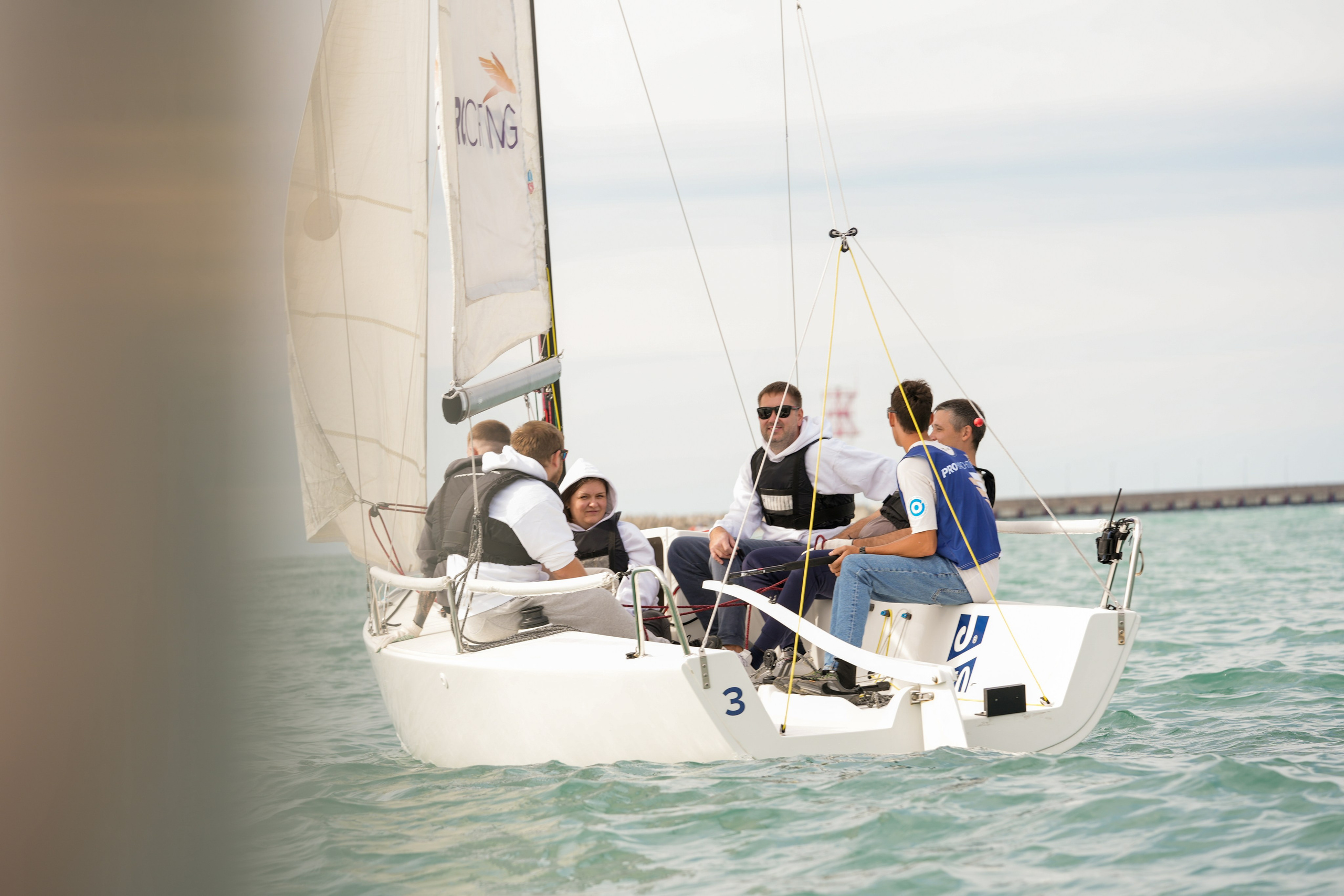 Яхтенная регата для компании Агрегатка. Репортажный фотограф в Красной Поляне и Сочи Павлюченко Екатерина