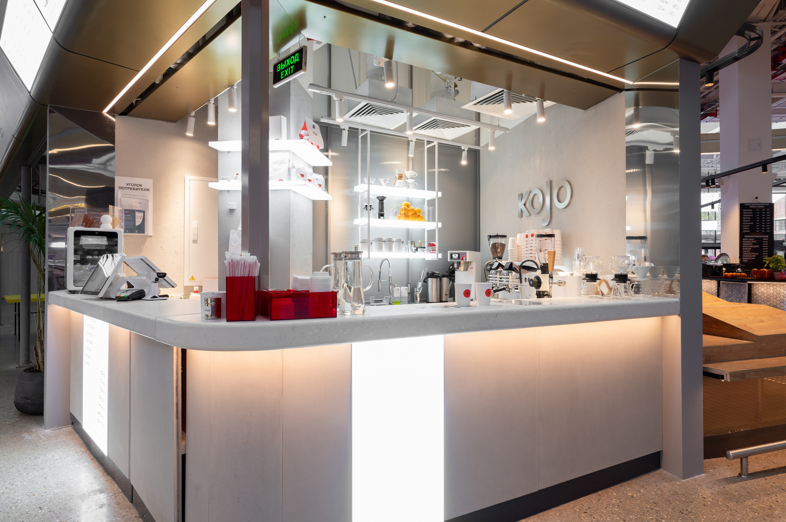 Кофе-корнер на Новорязанской улице. Интерьерный фотограф в Москве и Московской области Арсений Войко