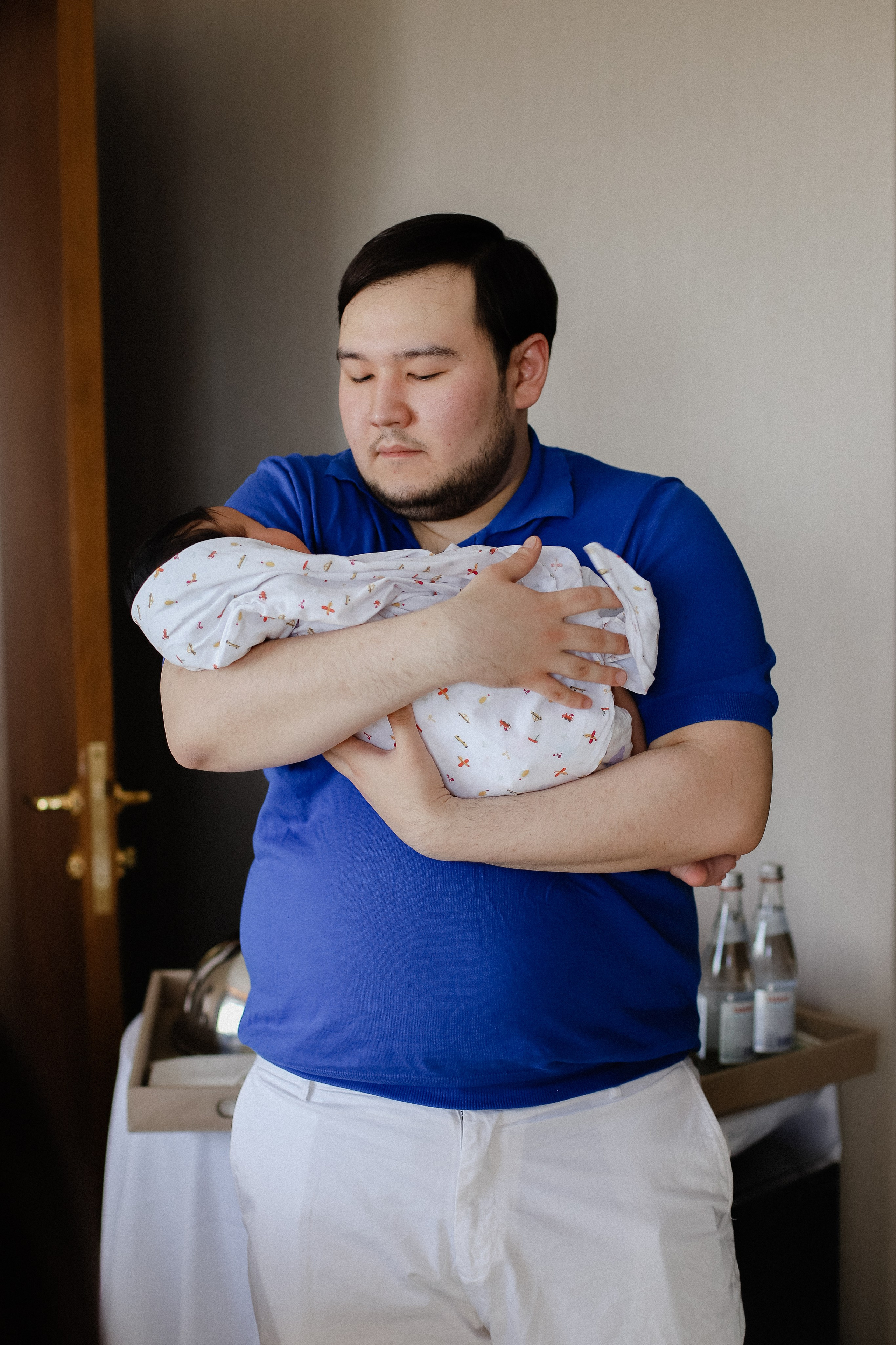 Қырқынан шығару. Фотограф в Алматы и Москве Даша Пушкина