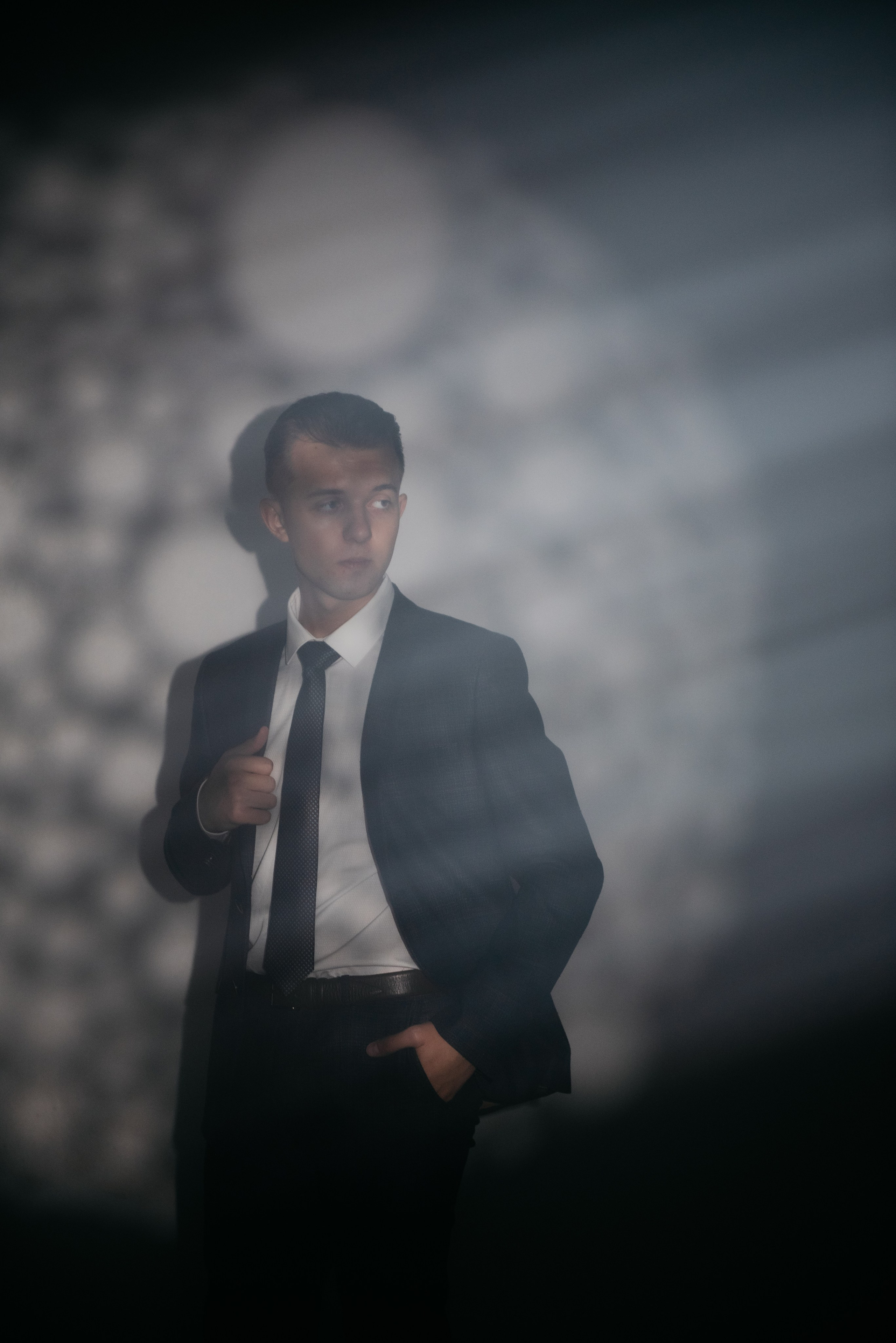 Съемка в студии — луна