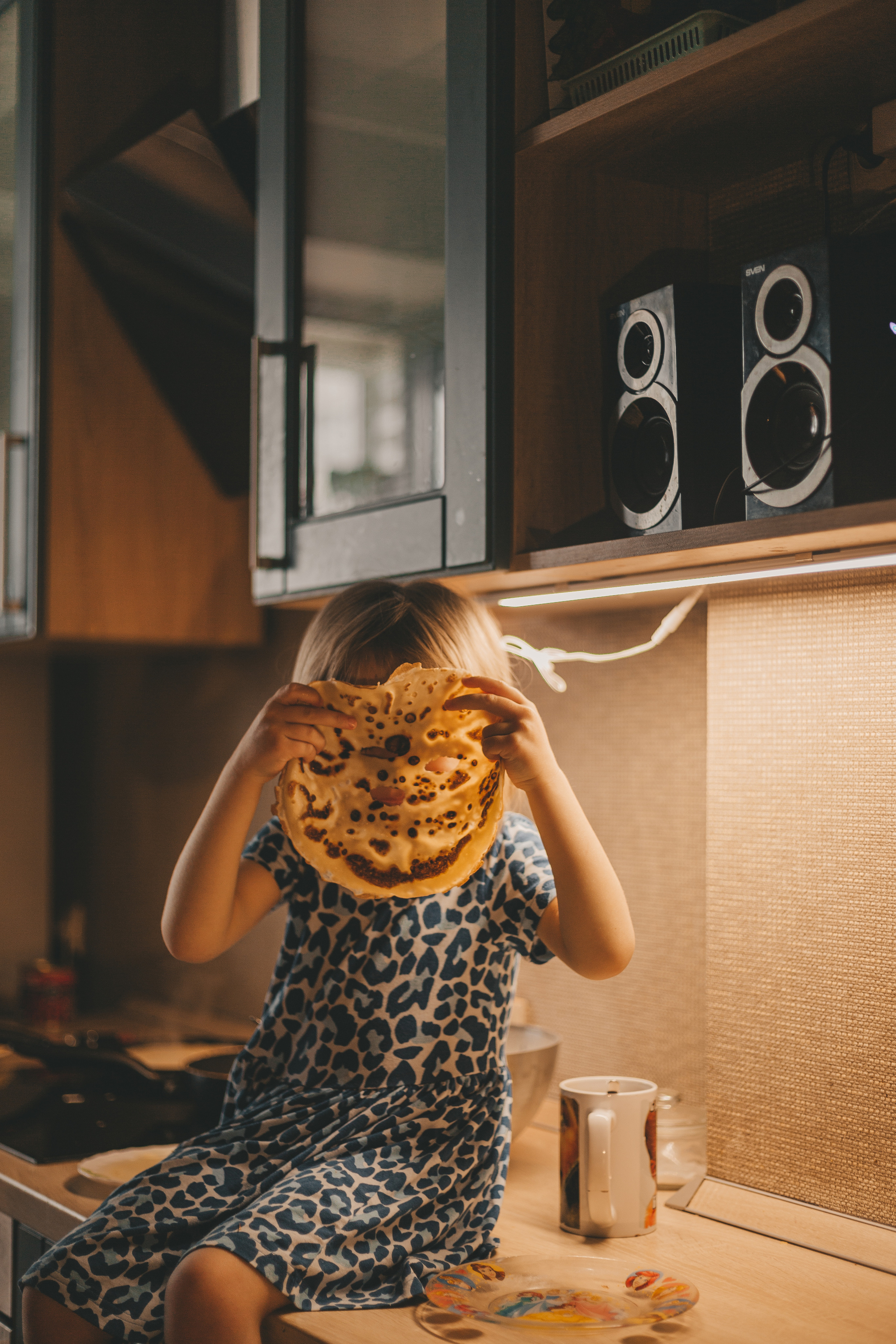 Фотосессия дома с детьми. Фотограф Андреева Юлия. Москва