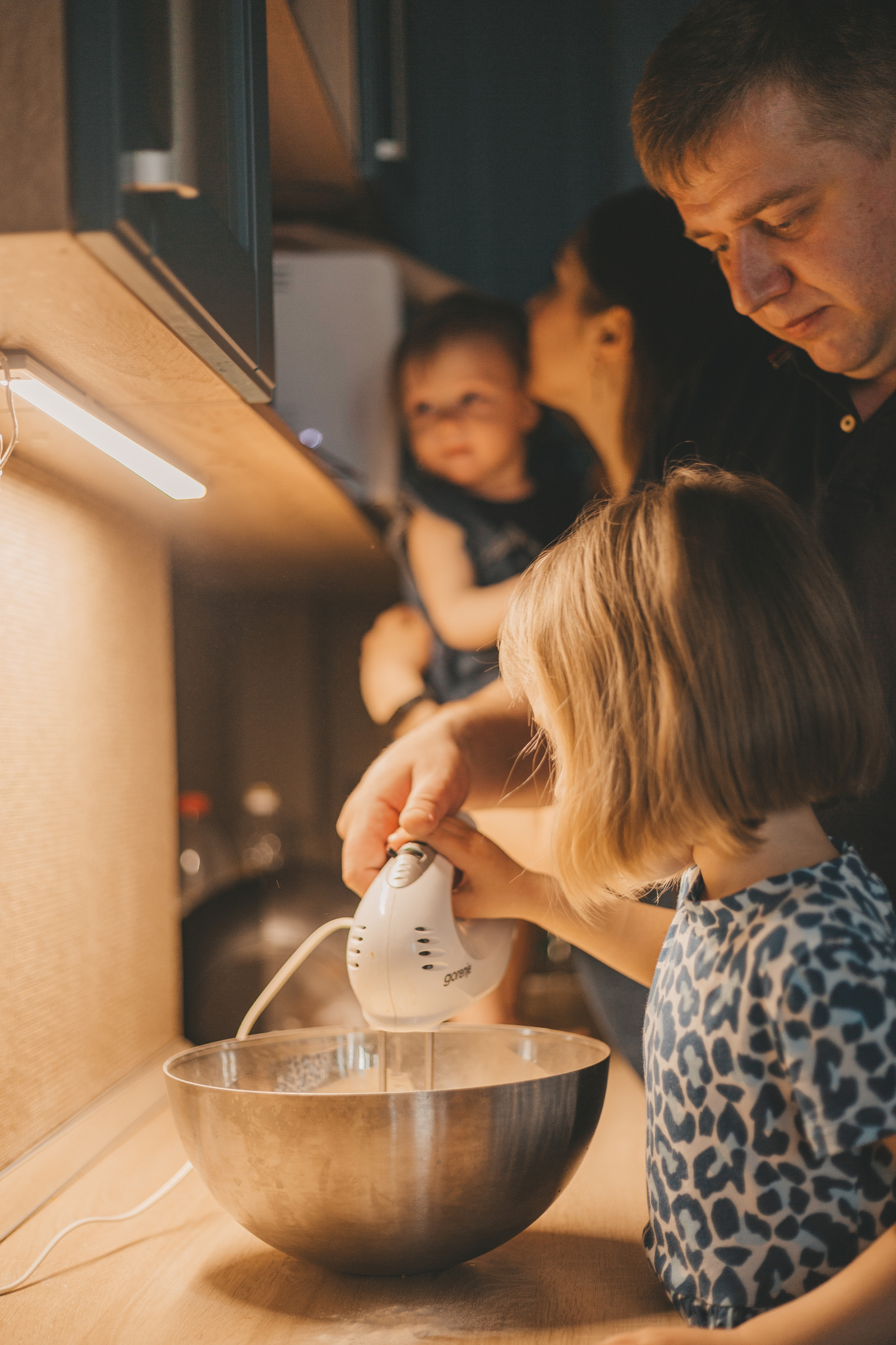 Фотосессия дома с детьми. Фотограф Андреева Юлия. Москва