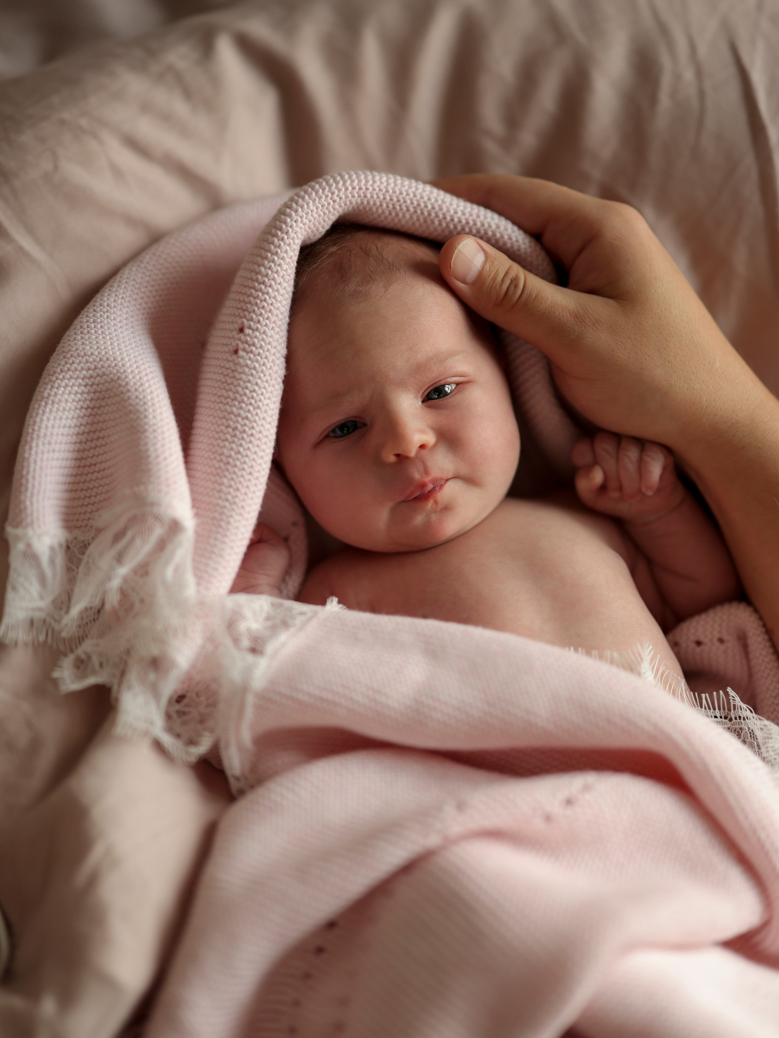 Фотограф для домашней фотосессии. Фотограф новорожденных Екатеринбург, детский фотограф в Екатеринбурге,